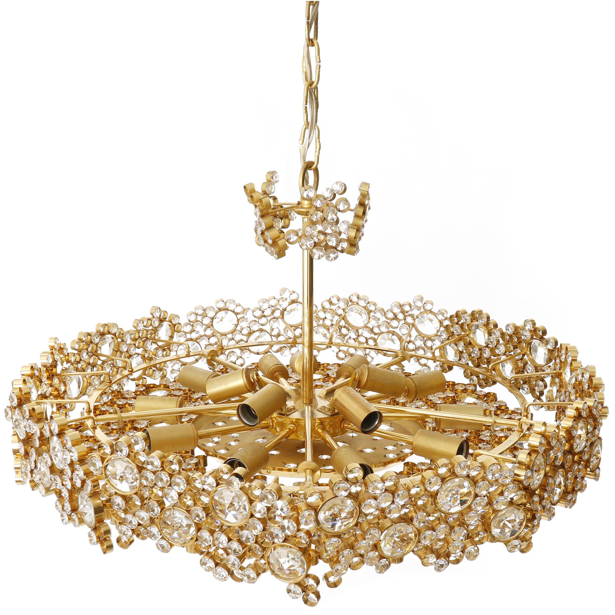 Gran lámpara de araña o colgante Palwa, latón dorado cristal tallado, años 70 en Bueno estado para la venta en Hausmannstätten, AT