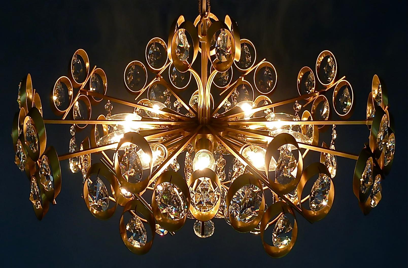 Large Palwa Gilt Brass Faceted Crystal Glass Sputnik Chandelier Palme 1960s For Sale 11