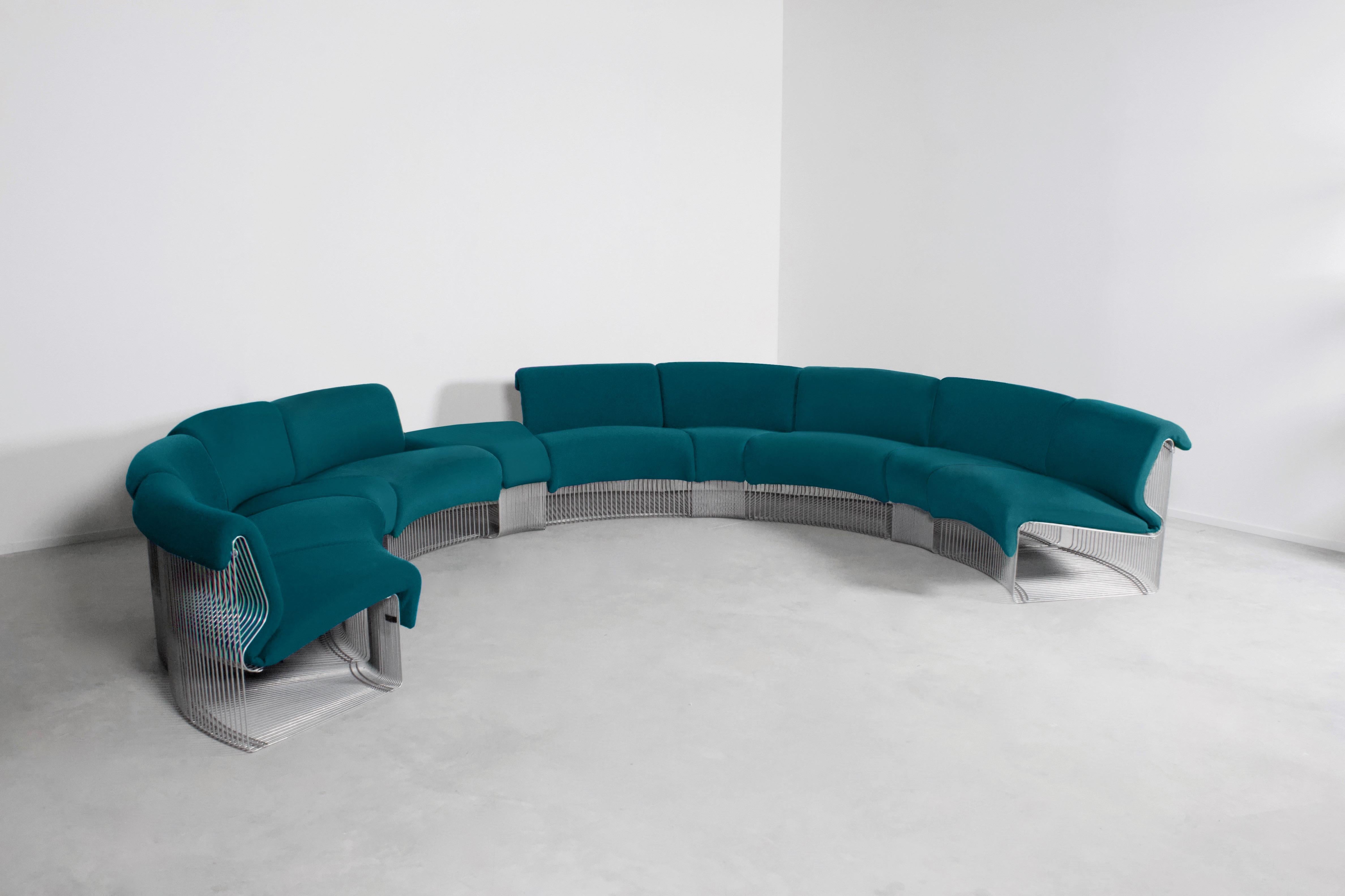 pantonova sofa