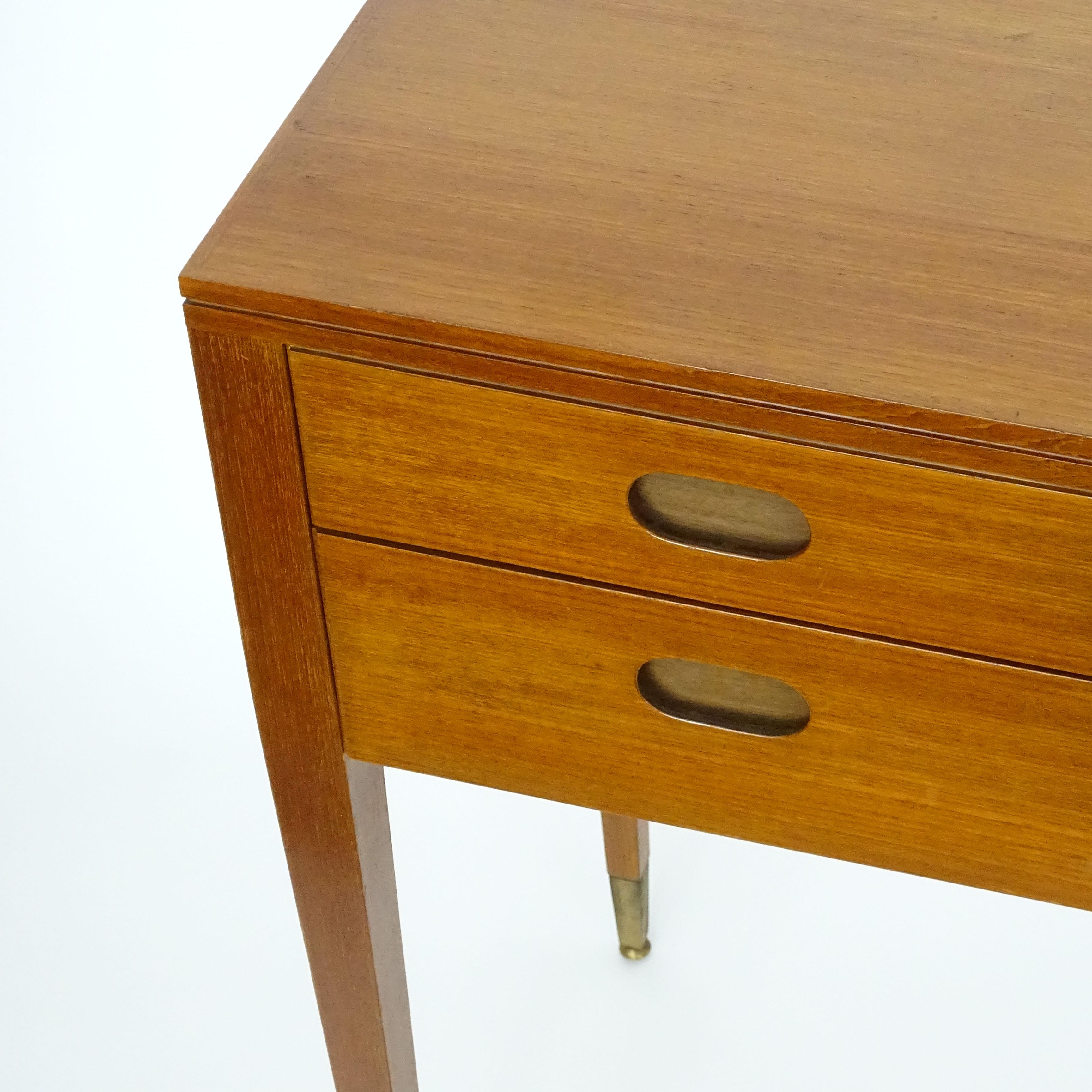 Große Konsole aus Holz von Paolo Buffa mit sechs Schubladen, Italien 1957 im Zustand „Gut“ im Angebot in Milan, IT