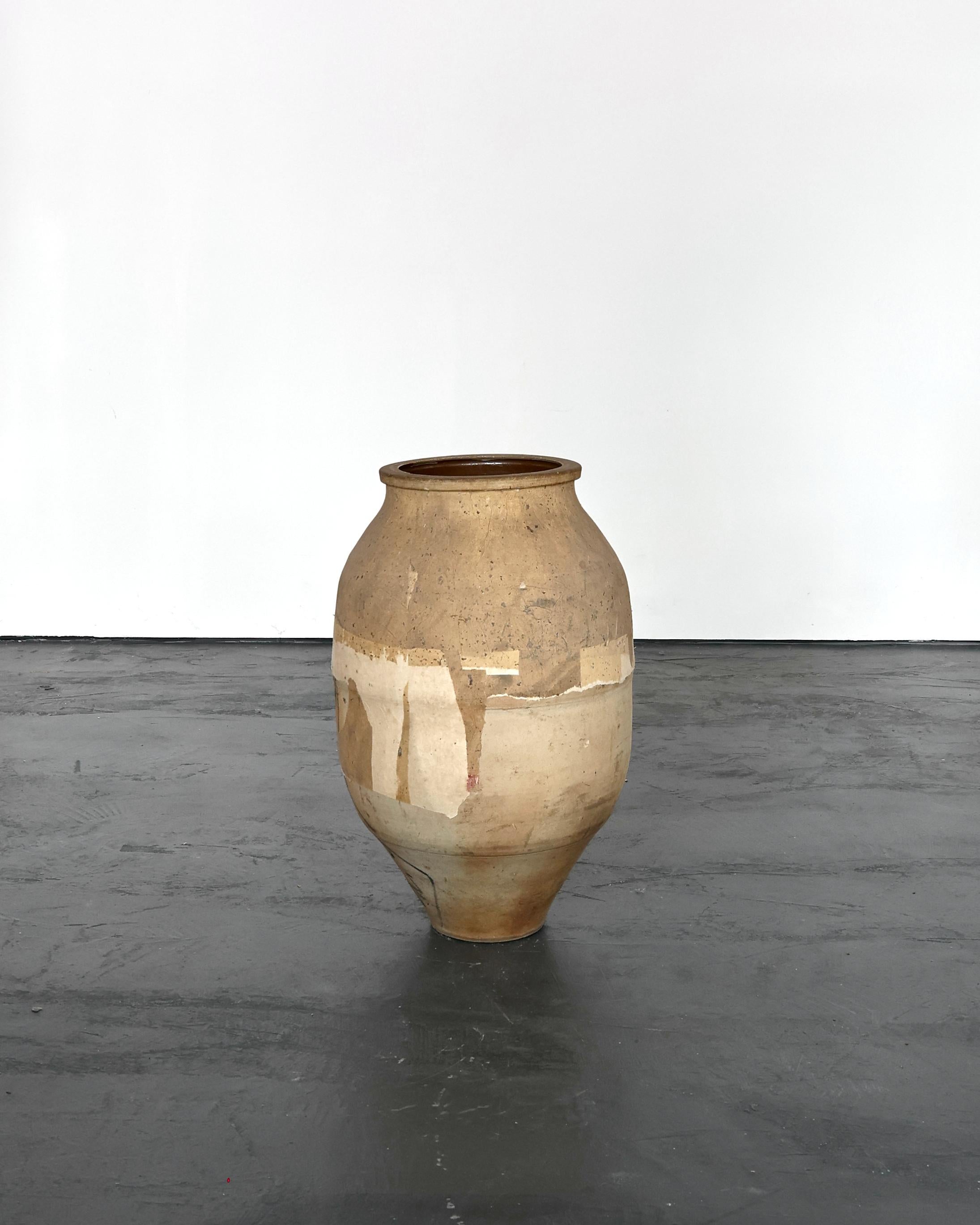 Gran Vasija Japonesa Wabi Wabi de Terracota Cubierta de Papel en Bueno estado para la venta en London, GB