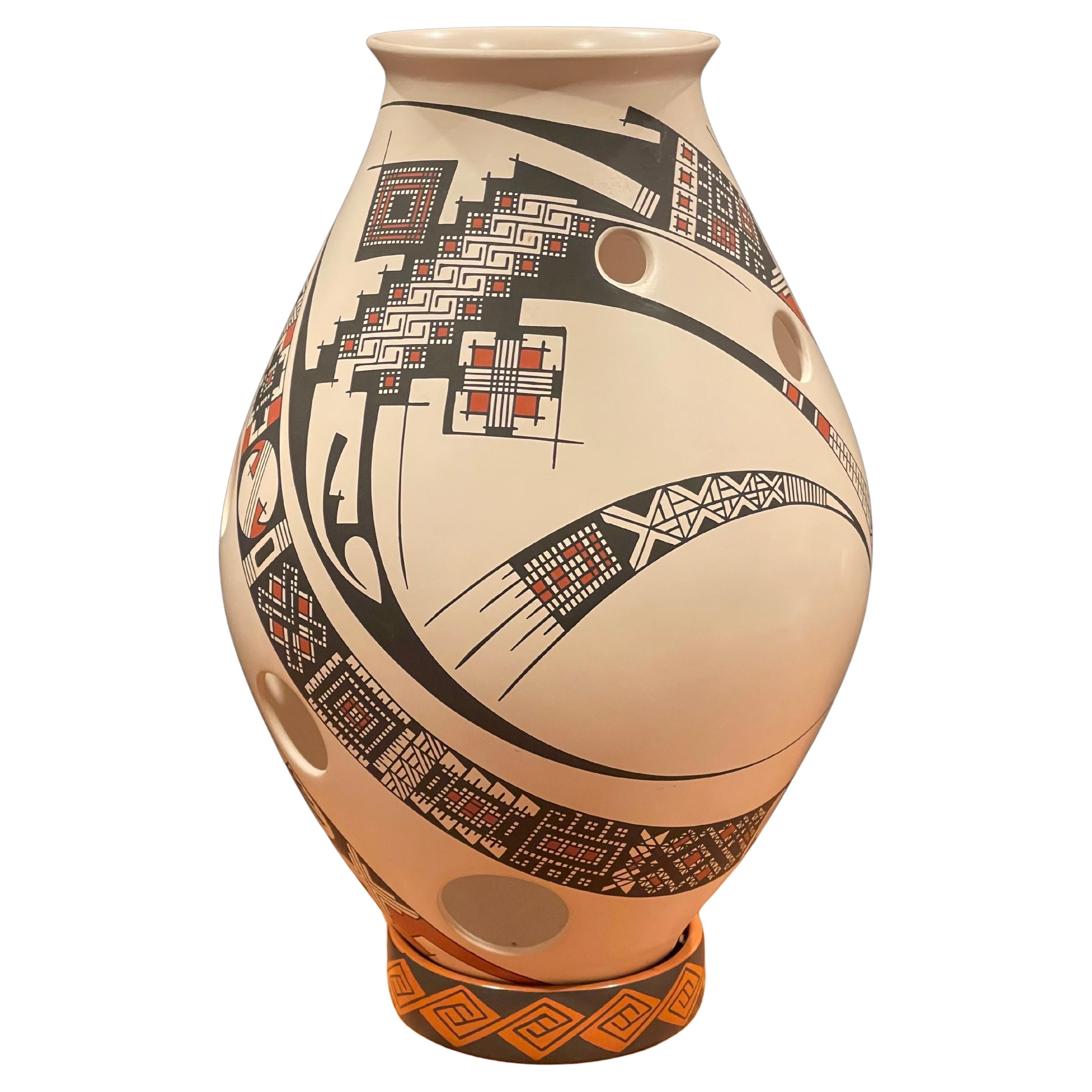 Grand pot / Olla « Paquime Pottery » de Damian E. Quezada pour Mata Ortiz en vente 5