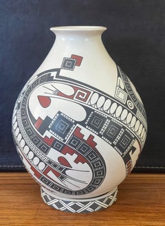 Großes ""Paquime Pottery"-Gefäß / Olla von Jorge Quintana für Mata Ortiz