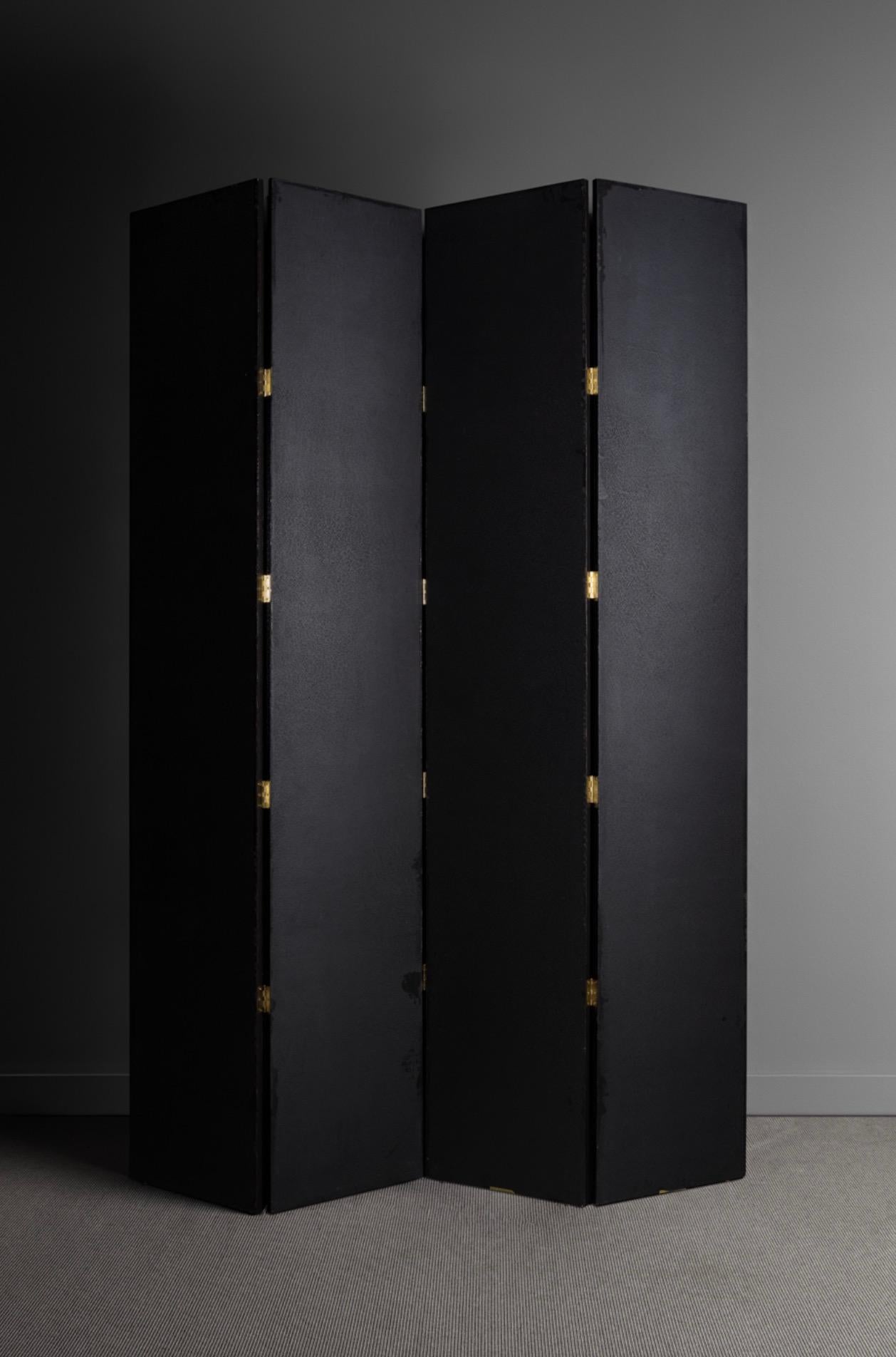 Yolande Milan Batteau (b. 1970)
USA, 2022
Tall four panel screen made of wood, marble dust plaster, abalone, micaceous plaster, handmade glazes and lacquer.