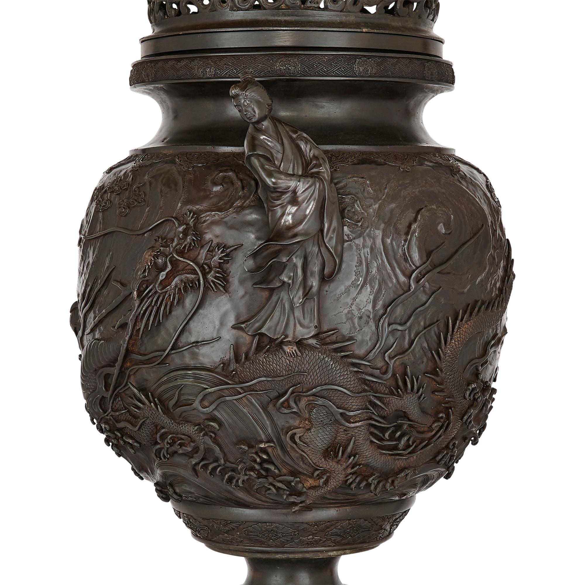 Meiji Large Patinated Bronze Japanese Koro Incense Burner For Sale