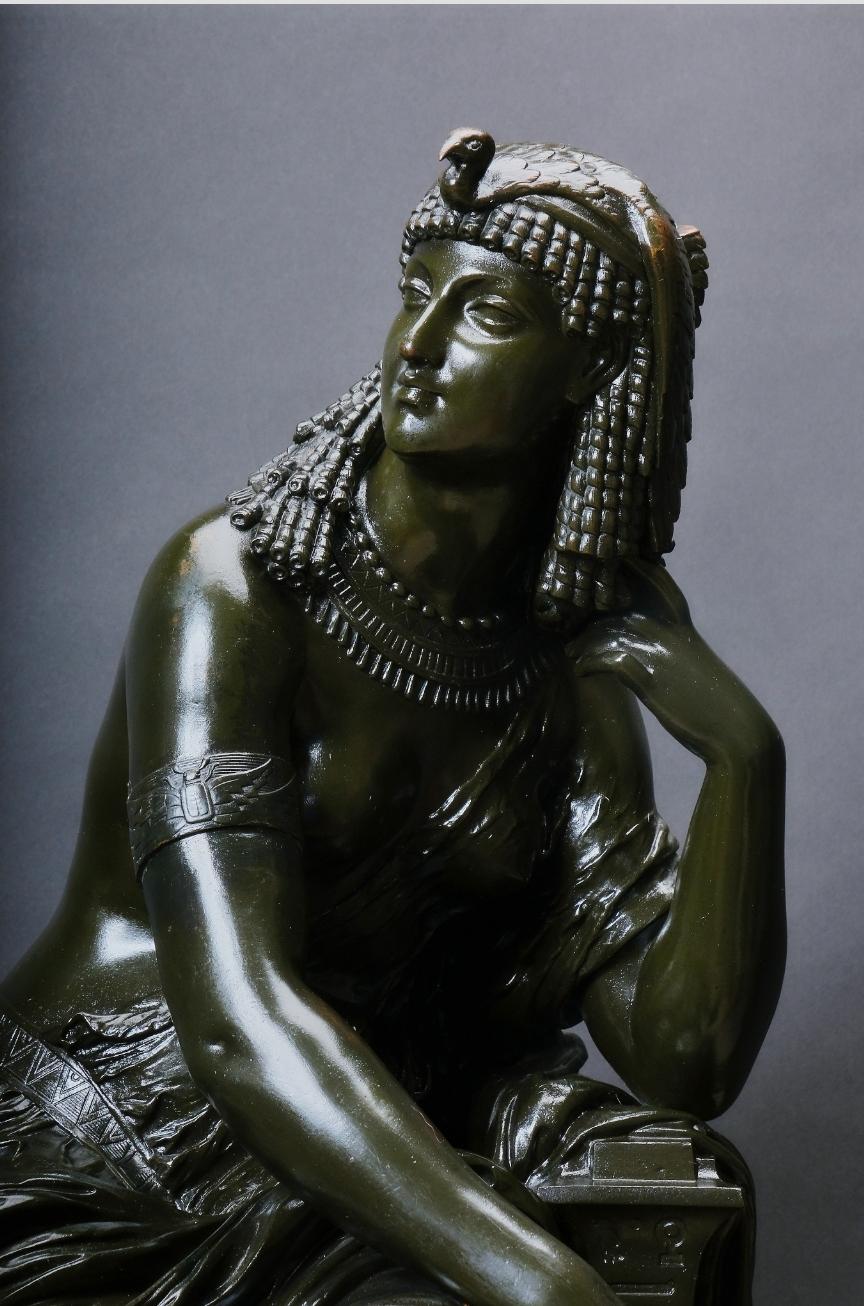 Napoleon III Large patinated bronze statue of Cleopatra, M.Moreau, France 19th century For Sale