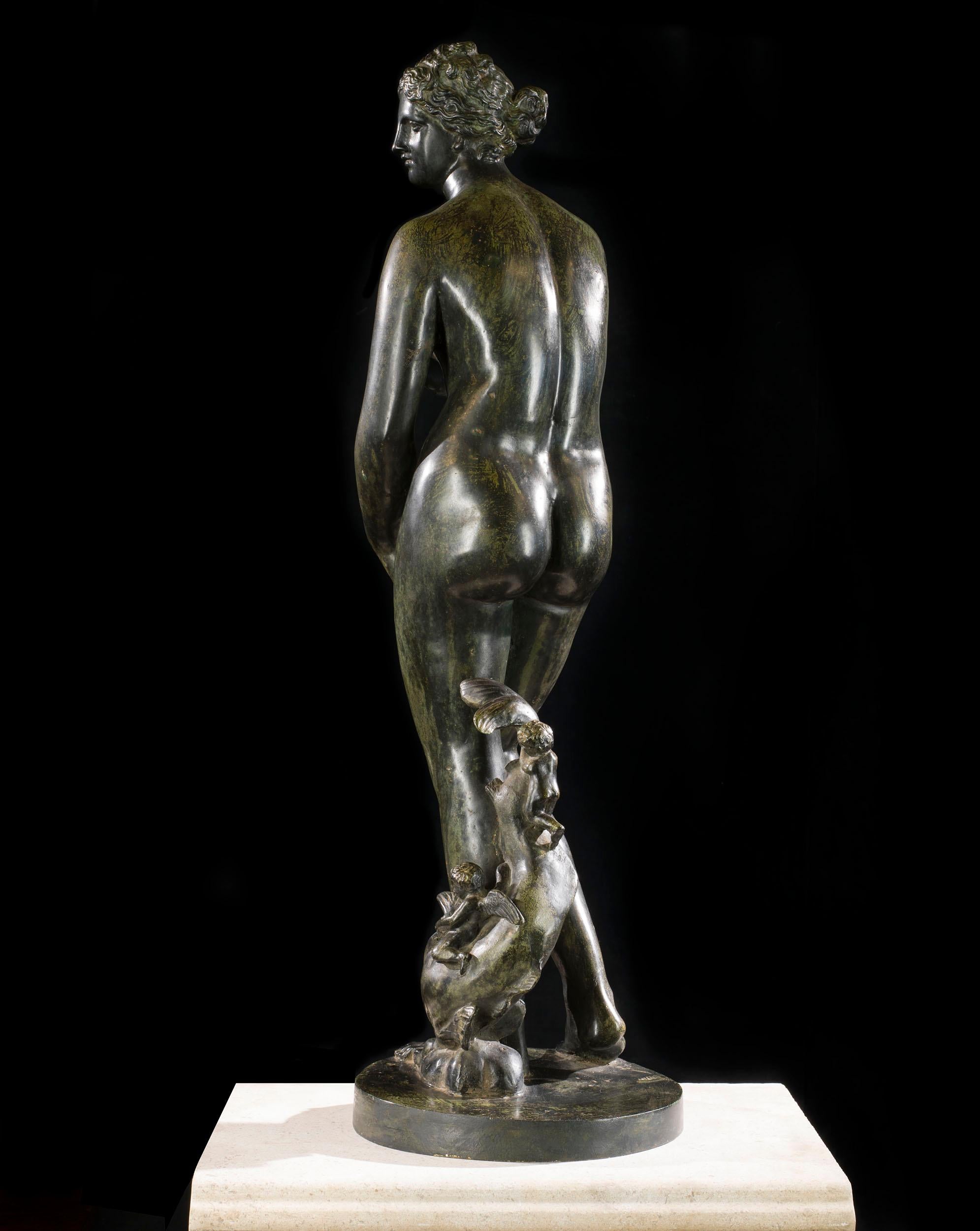 Italian Large Patinated Bronze Venus De Medici For Sale