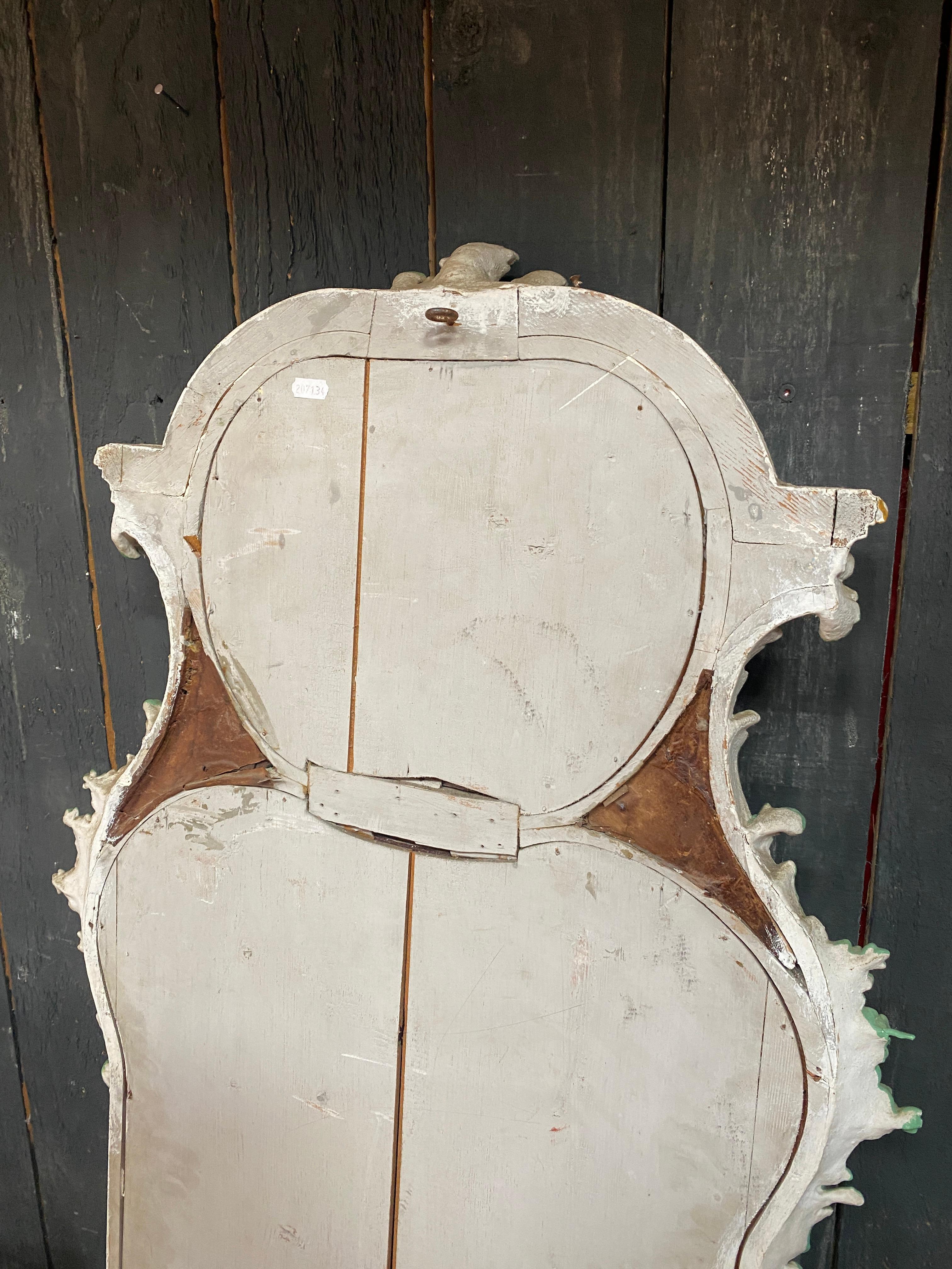 Grand miroir patiné, fin du 19ème siècle, patine ancienne en vente 6