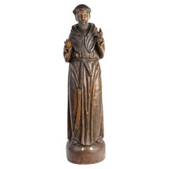 Gran escultura de madera maciza patinada, principios del siglo XX.