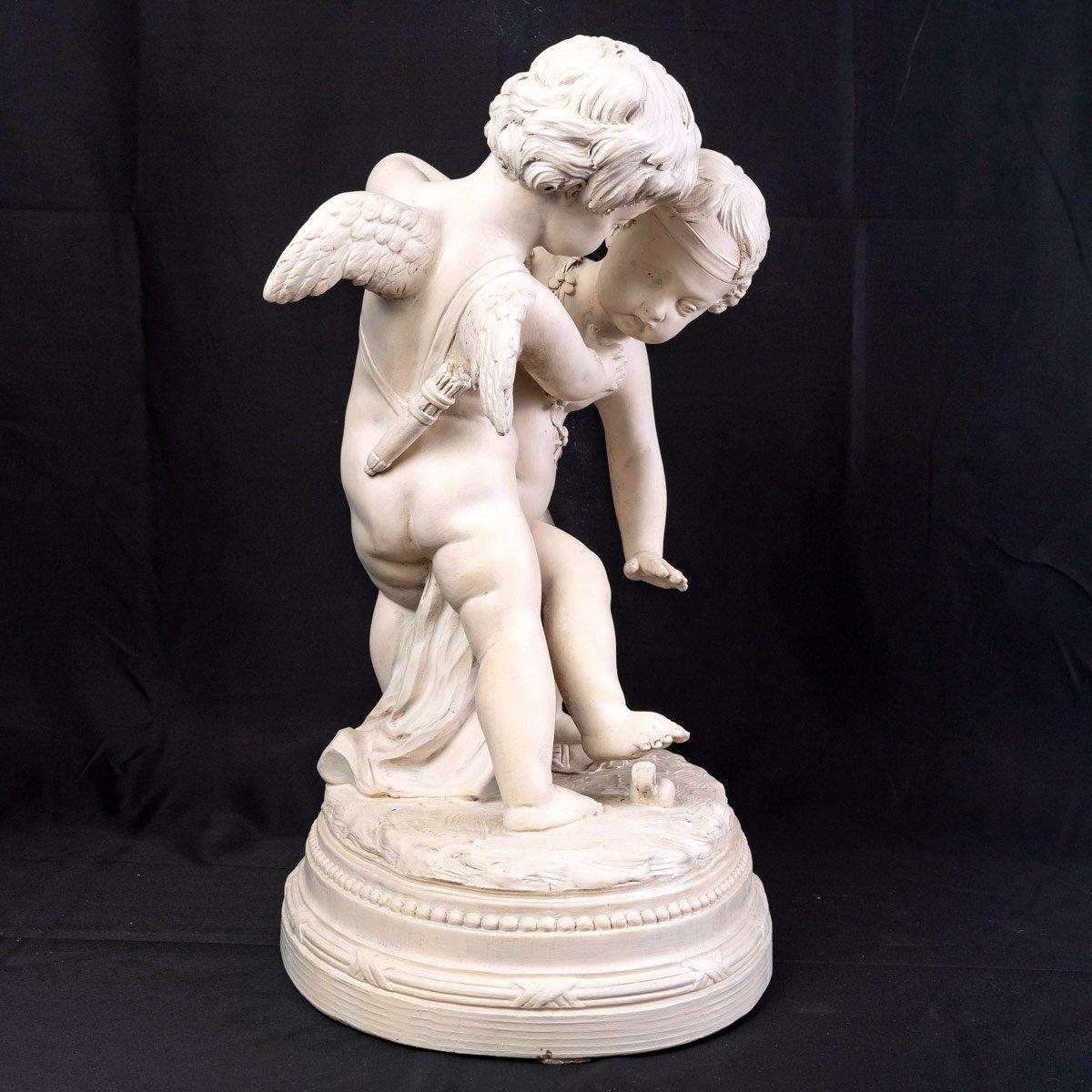 19th Century Large Patinated Terracotta - Two Cupids Disputing A Heart After Emfalconet XIXth For Sale