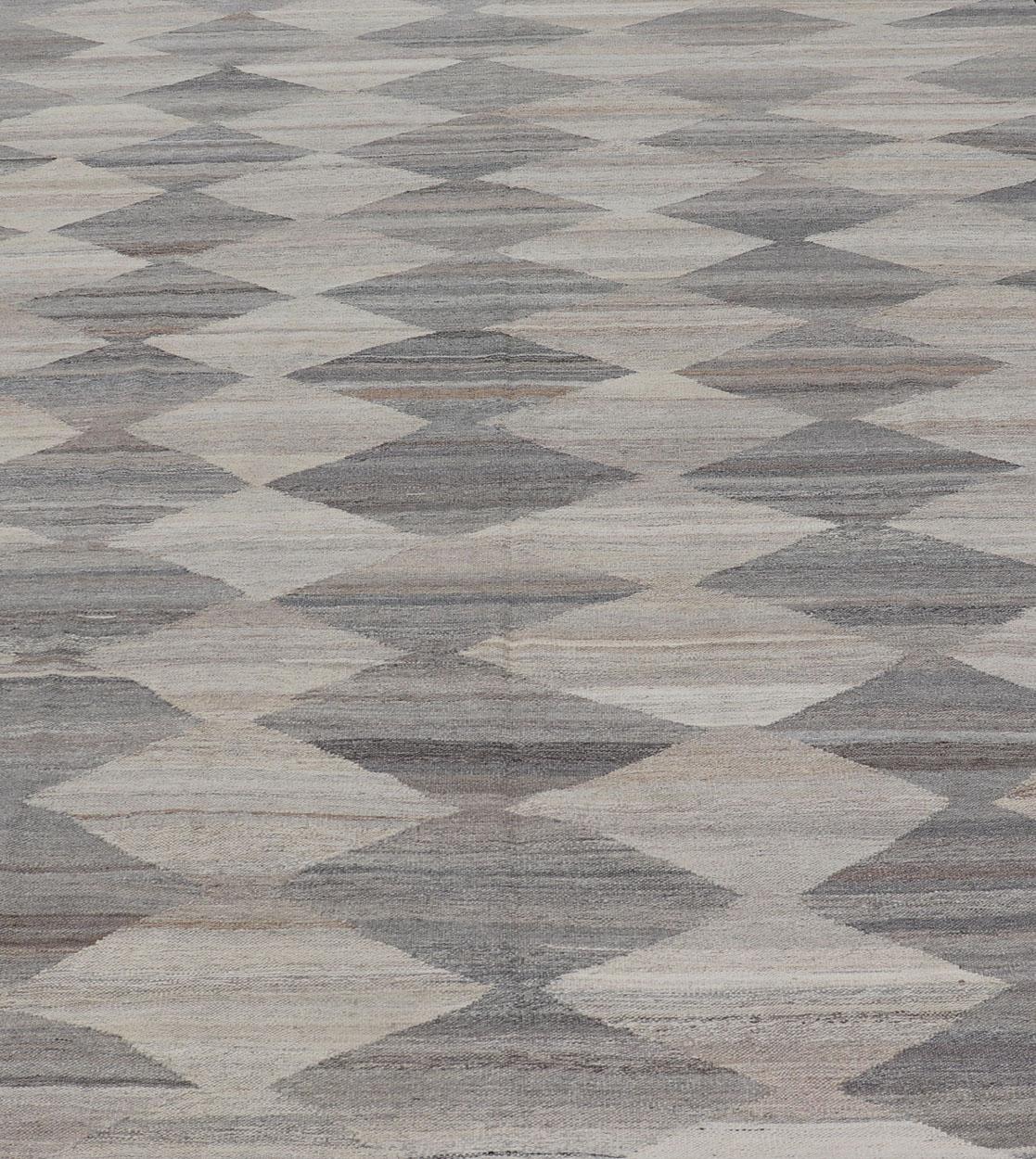 Contemporary Large Pattern with All-Over Modern Design Flat-Weave Kilim in Natural Tones  For Sale