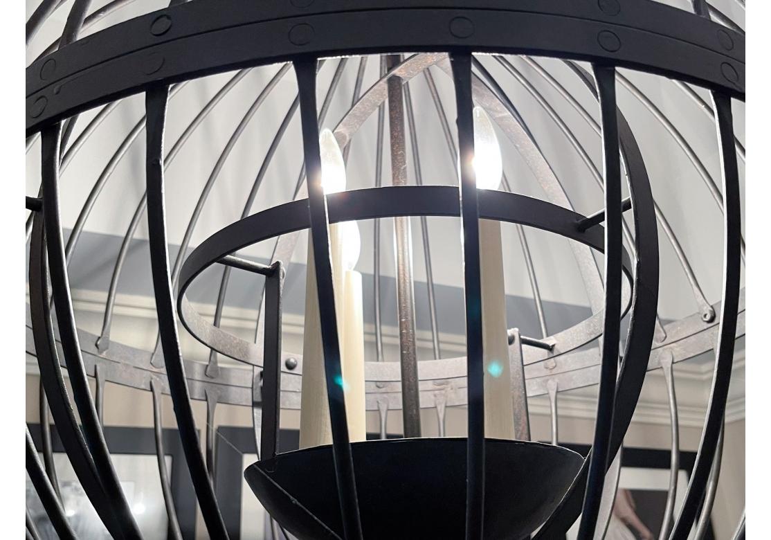Grande lampe suspendue sphérique en fer de Paul Ferrante en vente 3