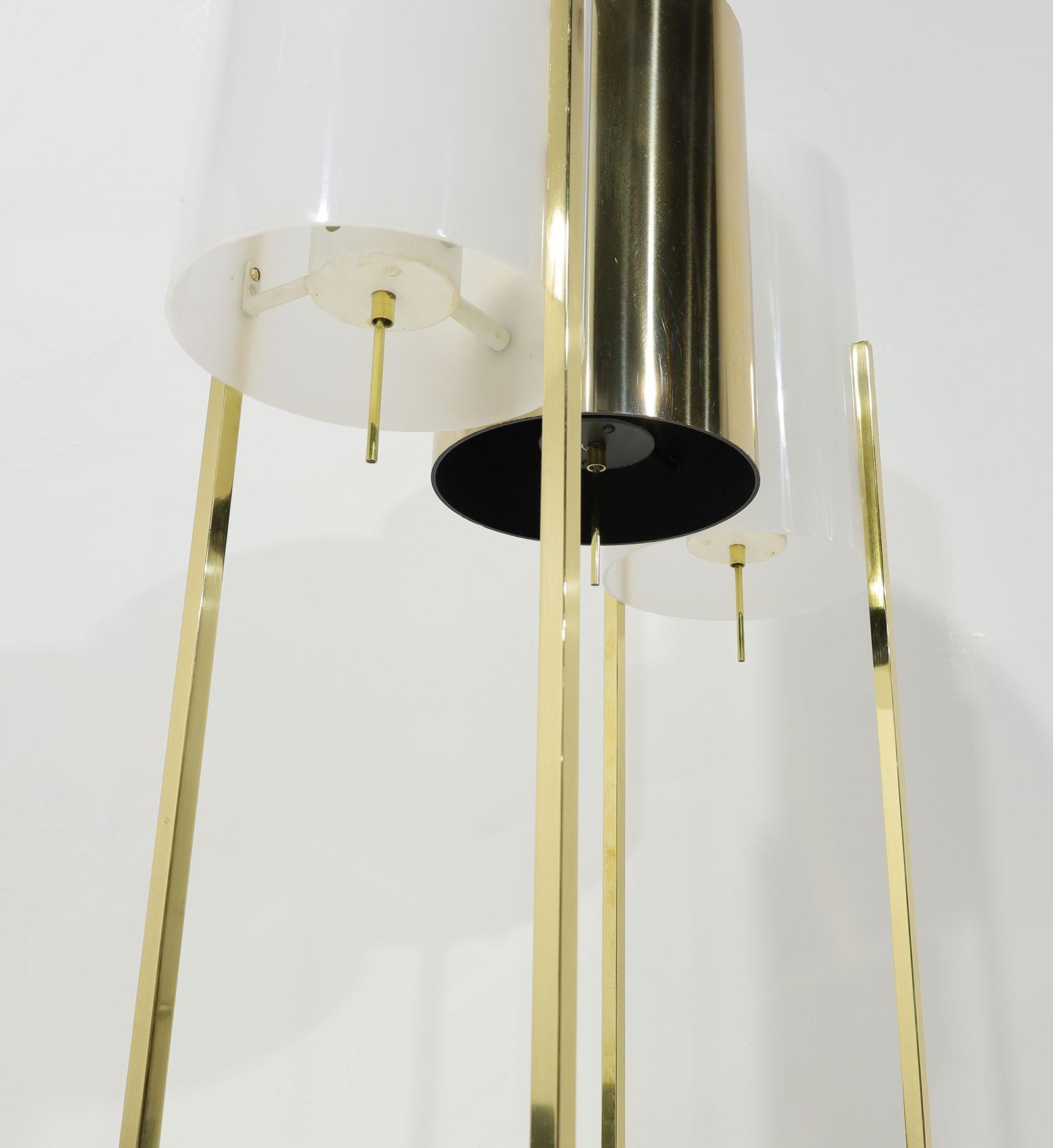 Large Paul Mayen for Habitat Brass and Lucite Table Lamps, 1960s In Good Condition For Sale In Dallas, TX