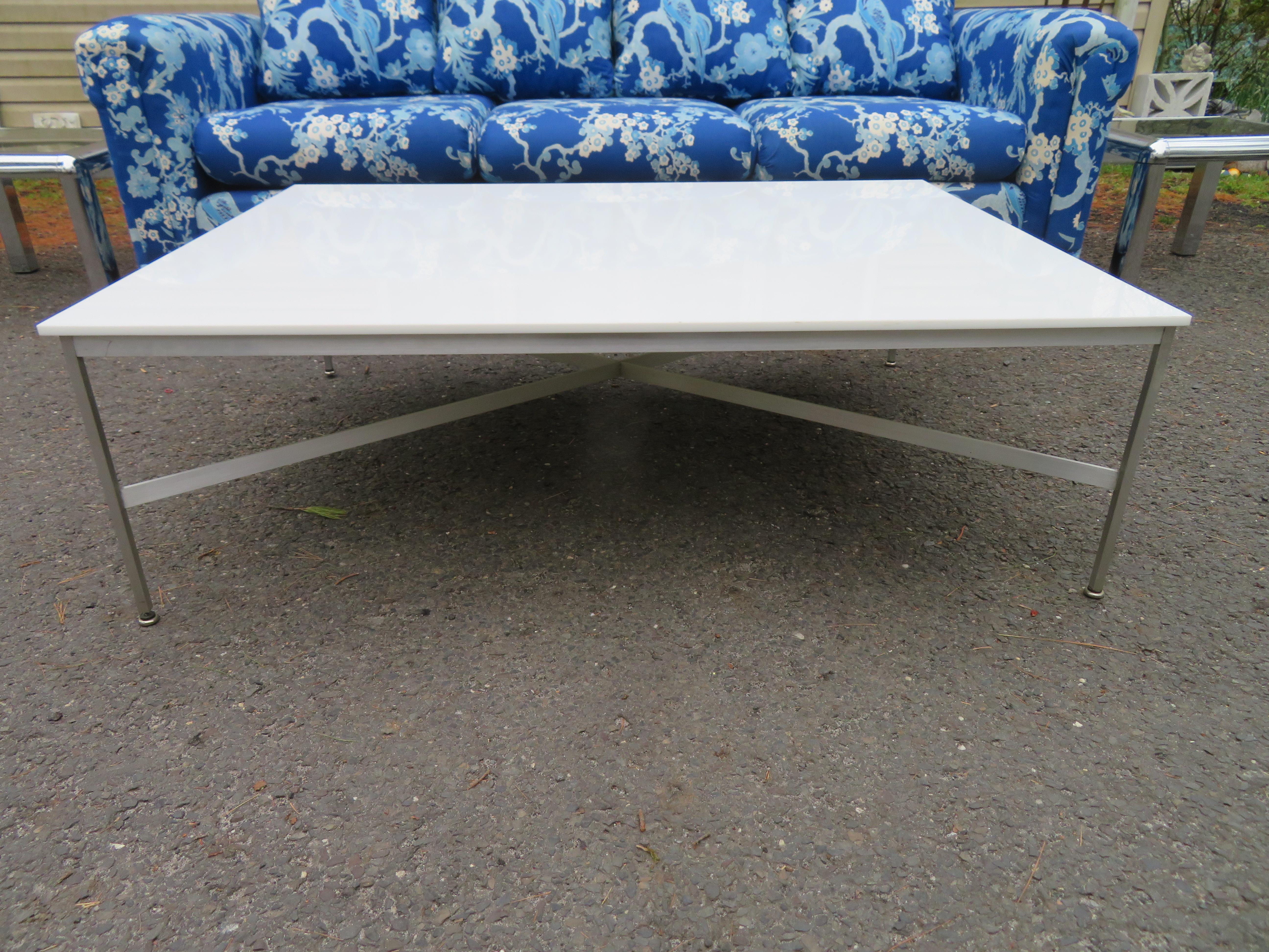 Mid-Century Modern Large Paul McCobb Aluminum and Vitrolite-Milk Glass Coffee Table Midcentury For Sale