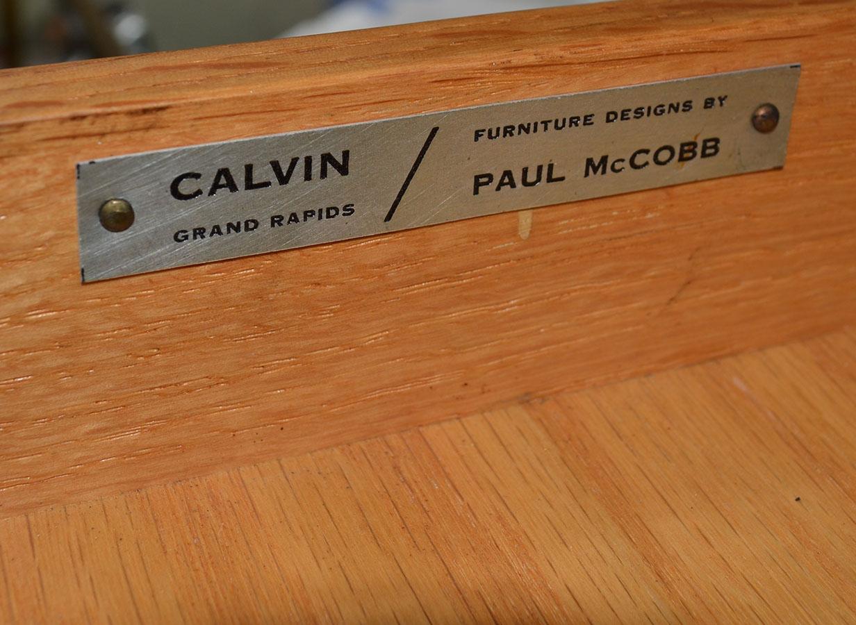 Paul McCobb for Calvin Coffee Table in Marble, Brass and Wood, Mid Century For Sale 2