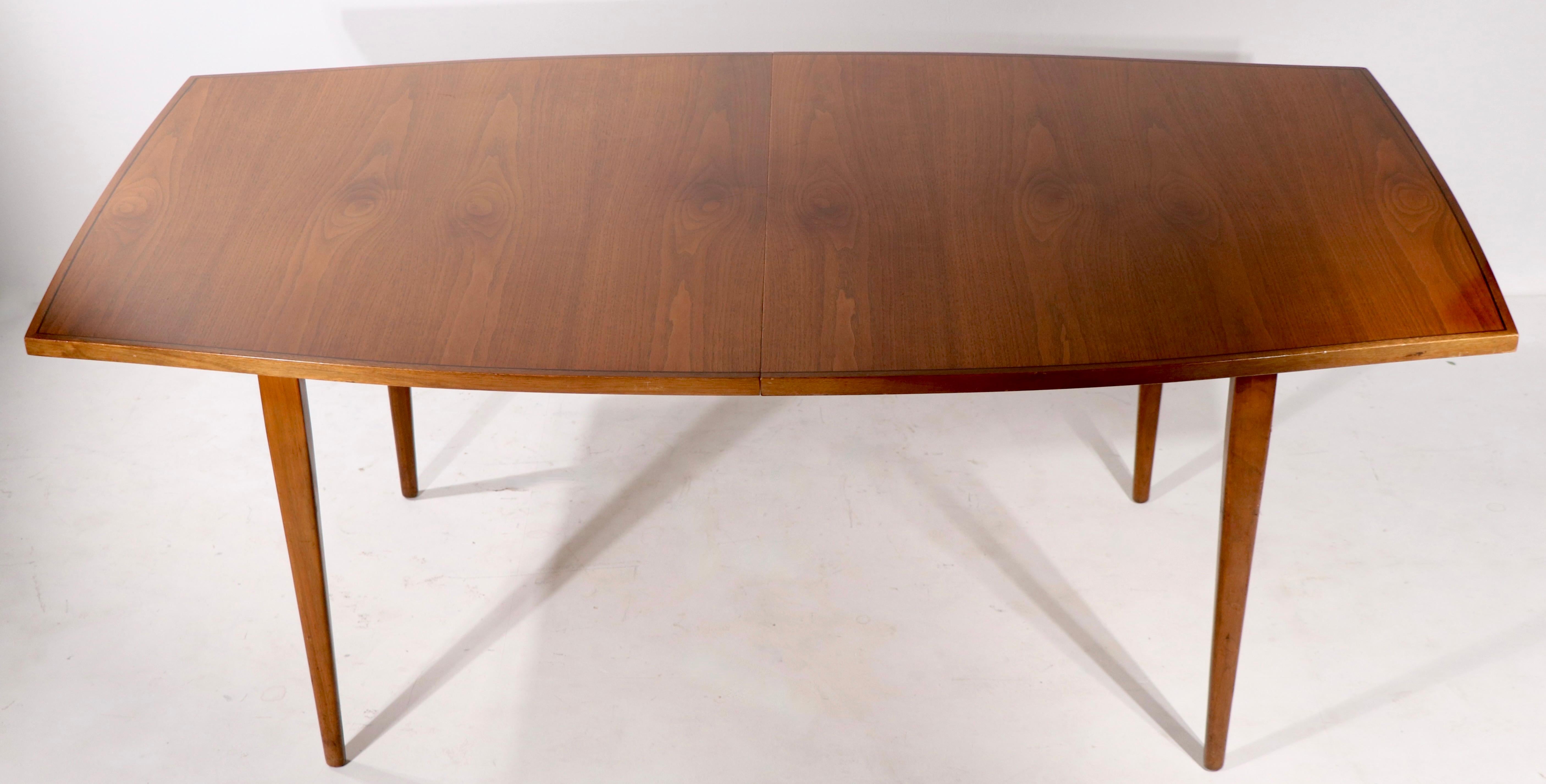 20th Century Large Paul McCobb Calvin Directional Dining Table with 3 Leaves For Sale