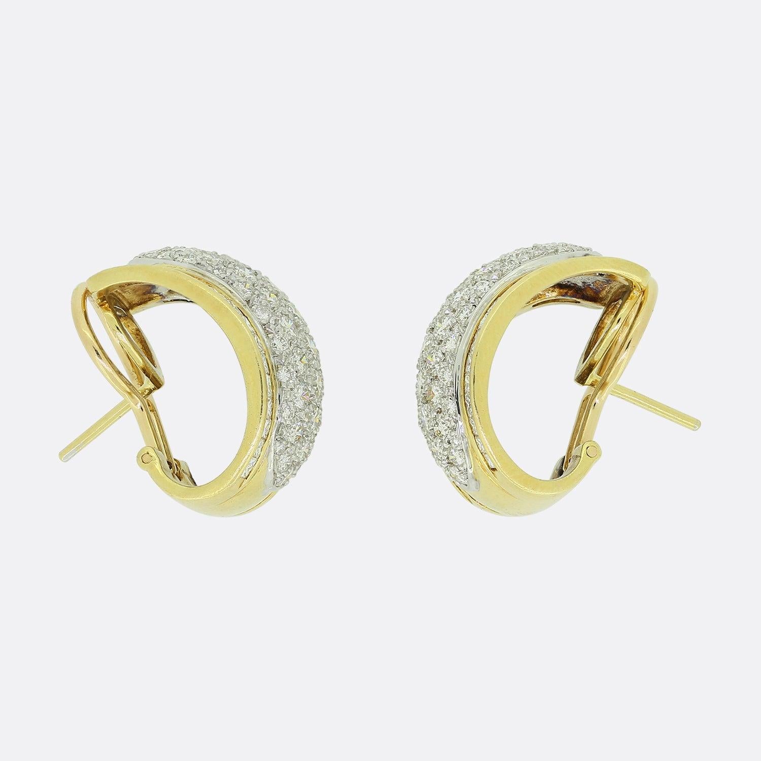 Taglio princess Orecchini grandi con pavé di diamanti in vendita