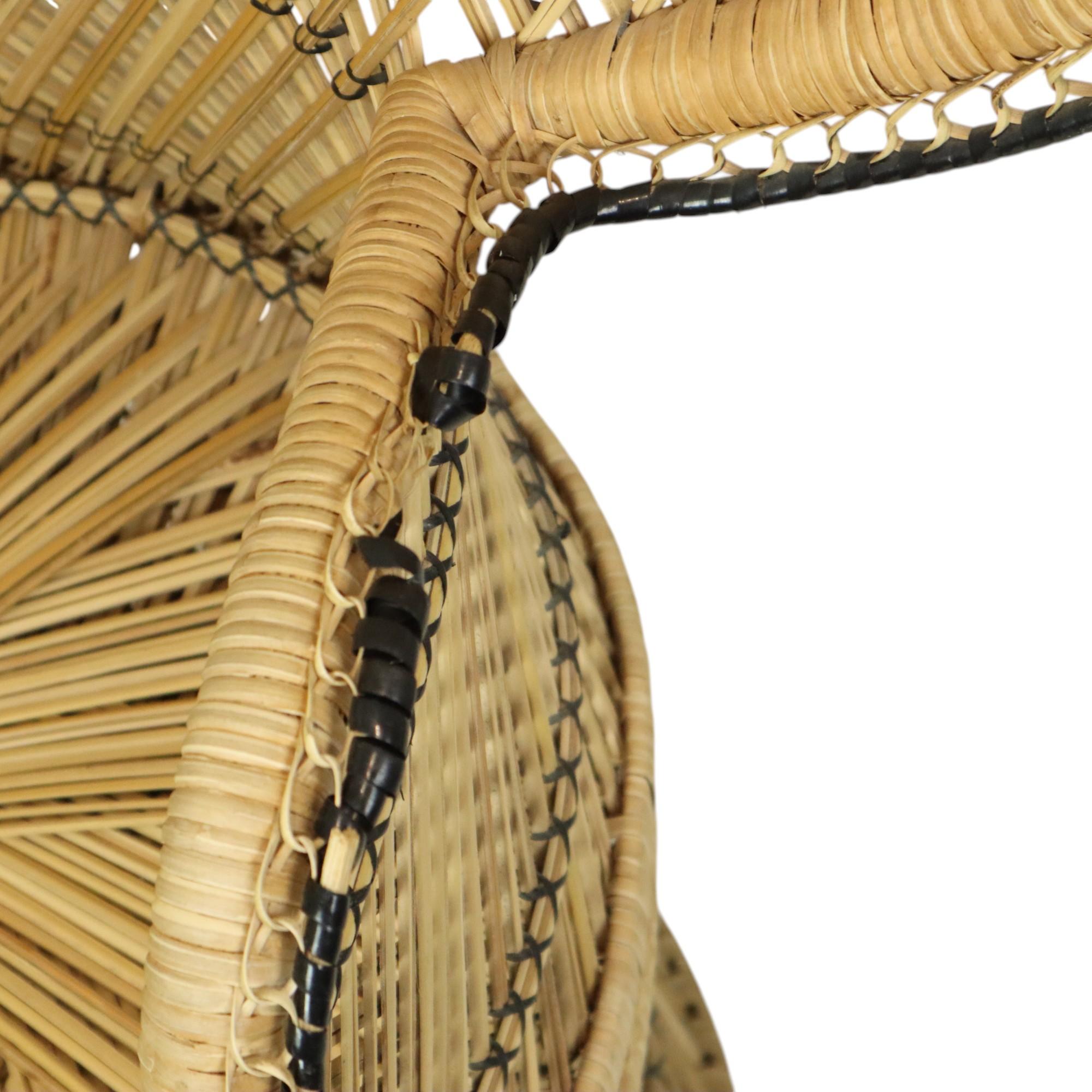 Großer Pfau Stuhl Rattan Emanuelle Stuhl XL Boho Style 149cm im Angebot 4
