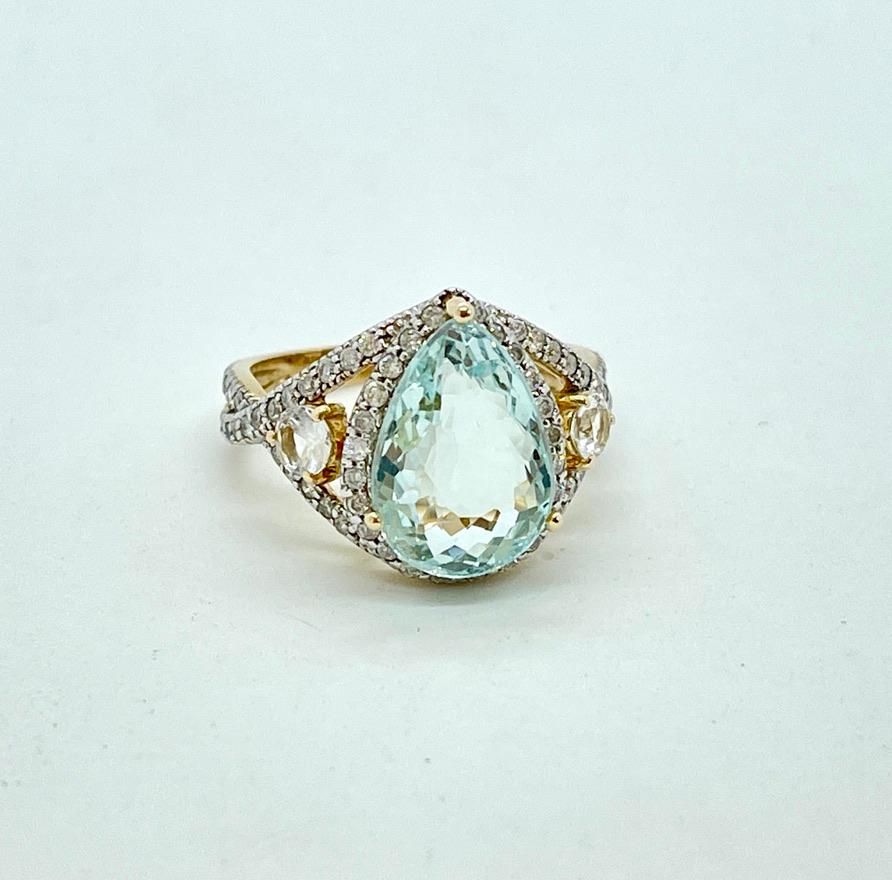 Großes birnenförmiges hellblaues natürliches Aquamarin-Diamant-Kleid-Ring Valuation Damen im Angebot