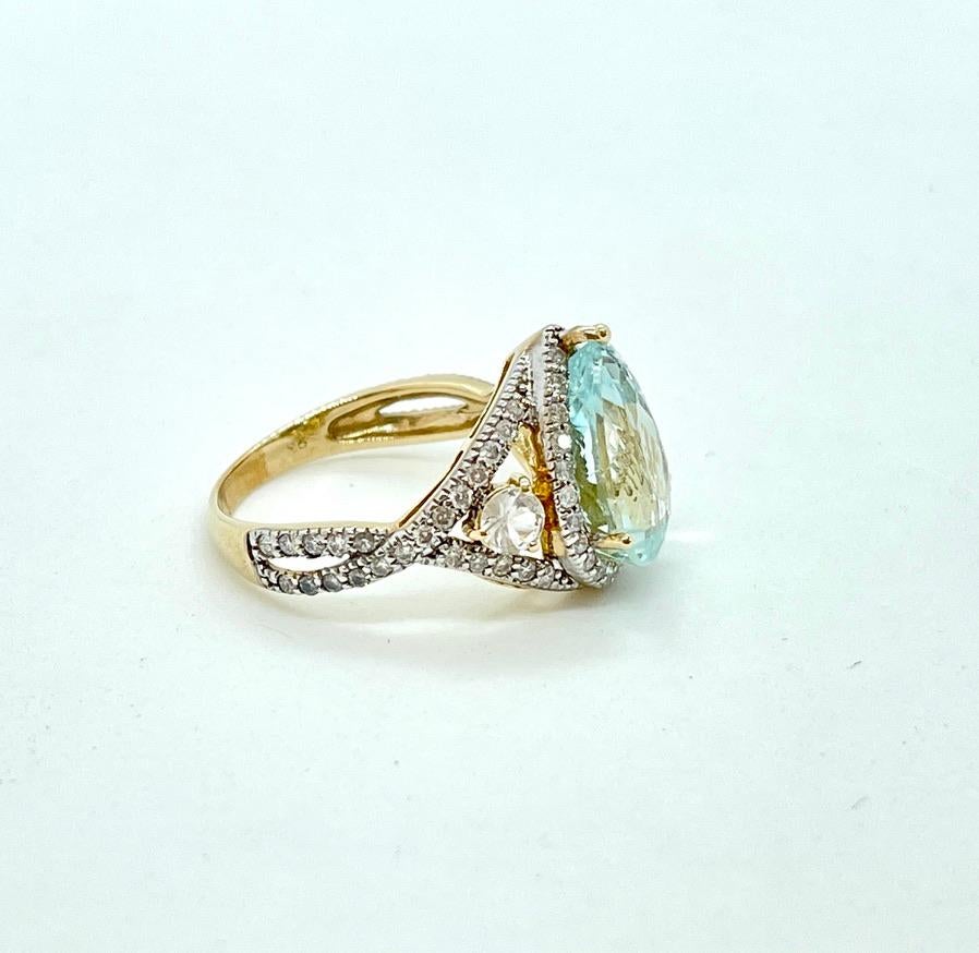 Großes birnenförmiges hellblaues natürliches Aquamarin-Diamant-Kleid-Ring Valuation im Angebot 1