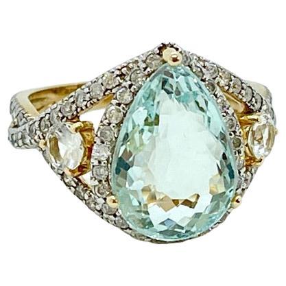 Large Pear Shaped Light Blue Natural Aquamarine Diamond Dress Ring Valuation