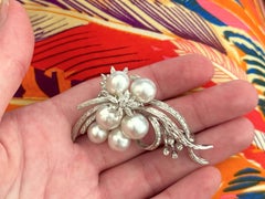 Large Pearl and Diamond Brooch 18K White Gold