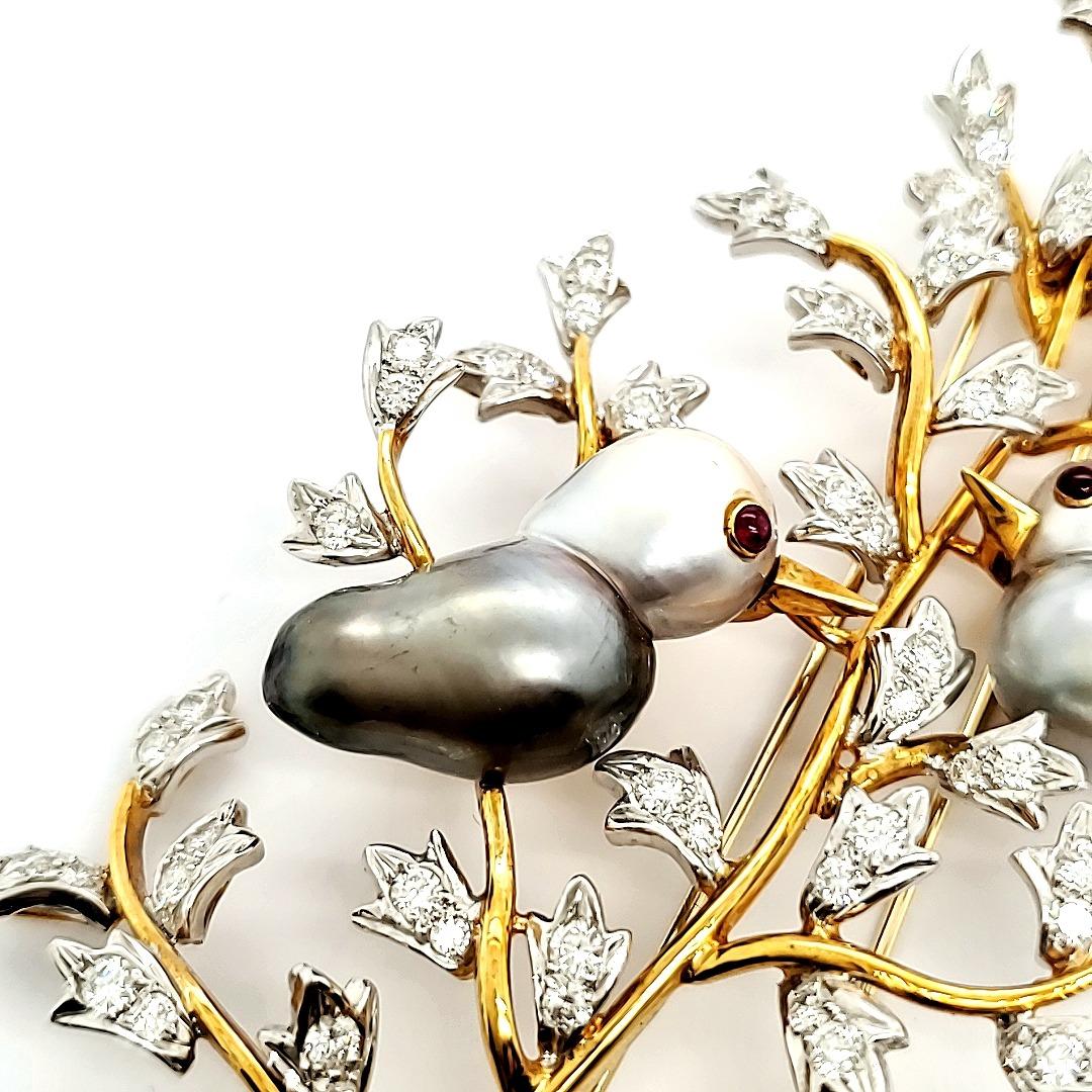 Taille ronde Grande épingle en perles et diamants 18 carats en vente