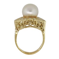 Large Pearl Freeform Ring