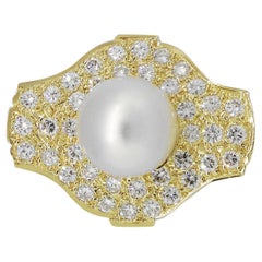 Large Pearl Freeform Ring