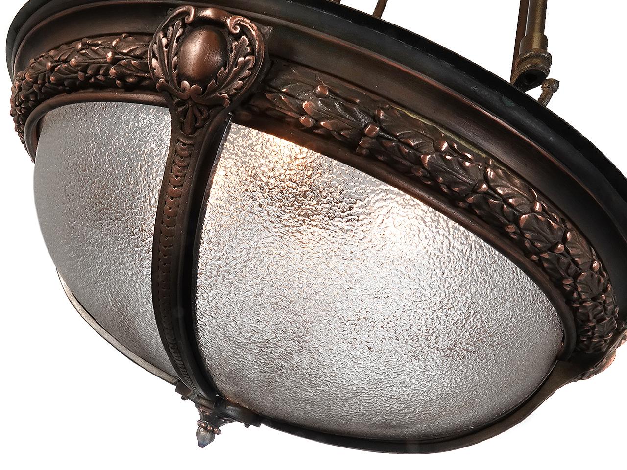 Luce a cupola per teatri in vetro con ciottoli di grandi dimensioni in vendita 1