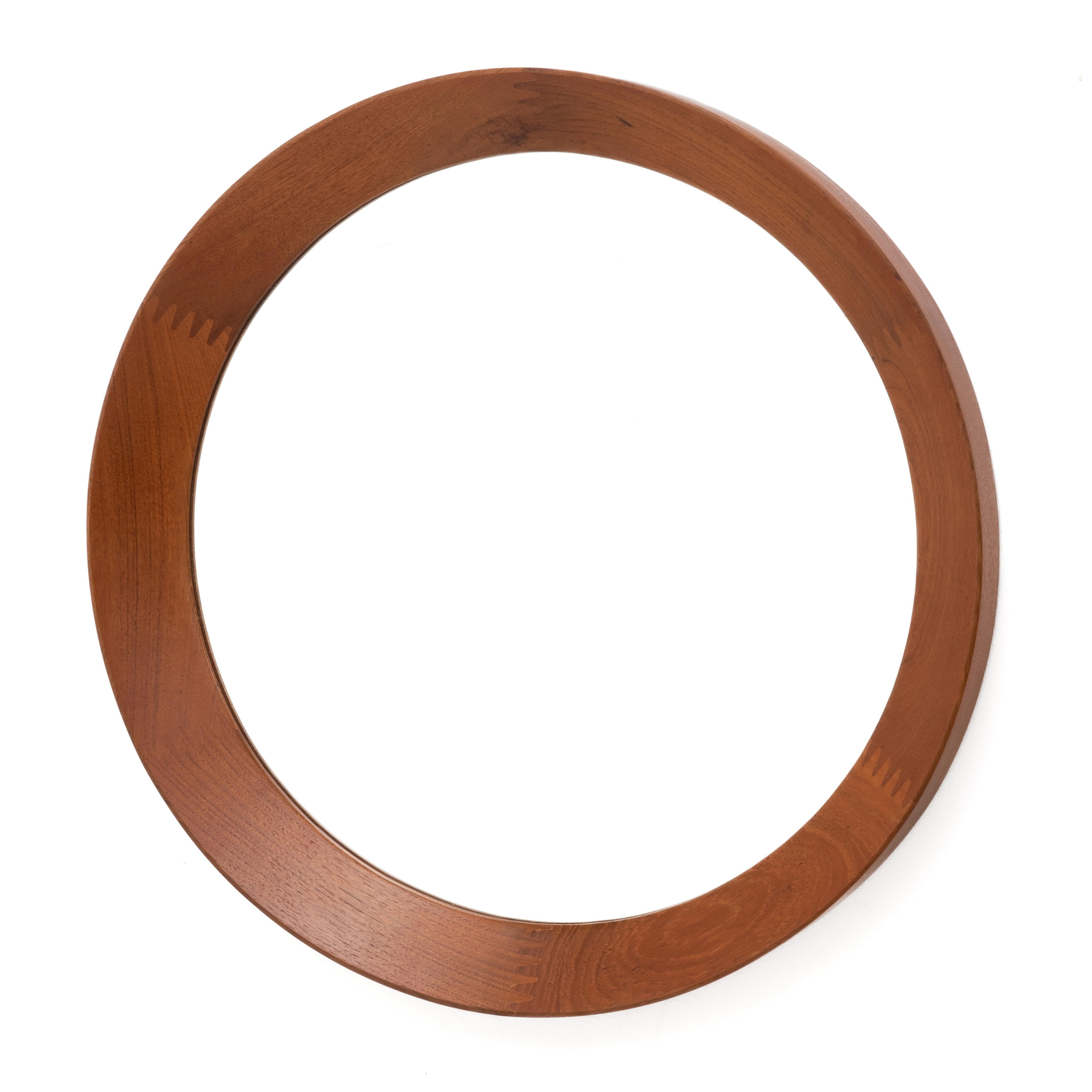 Scandinave moderne Grand miroir rond en teck massif danois Pedersen & Hansen Vibi J. Finger Joints en vente