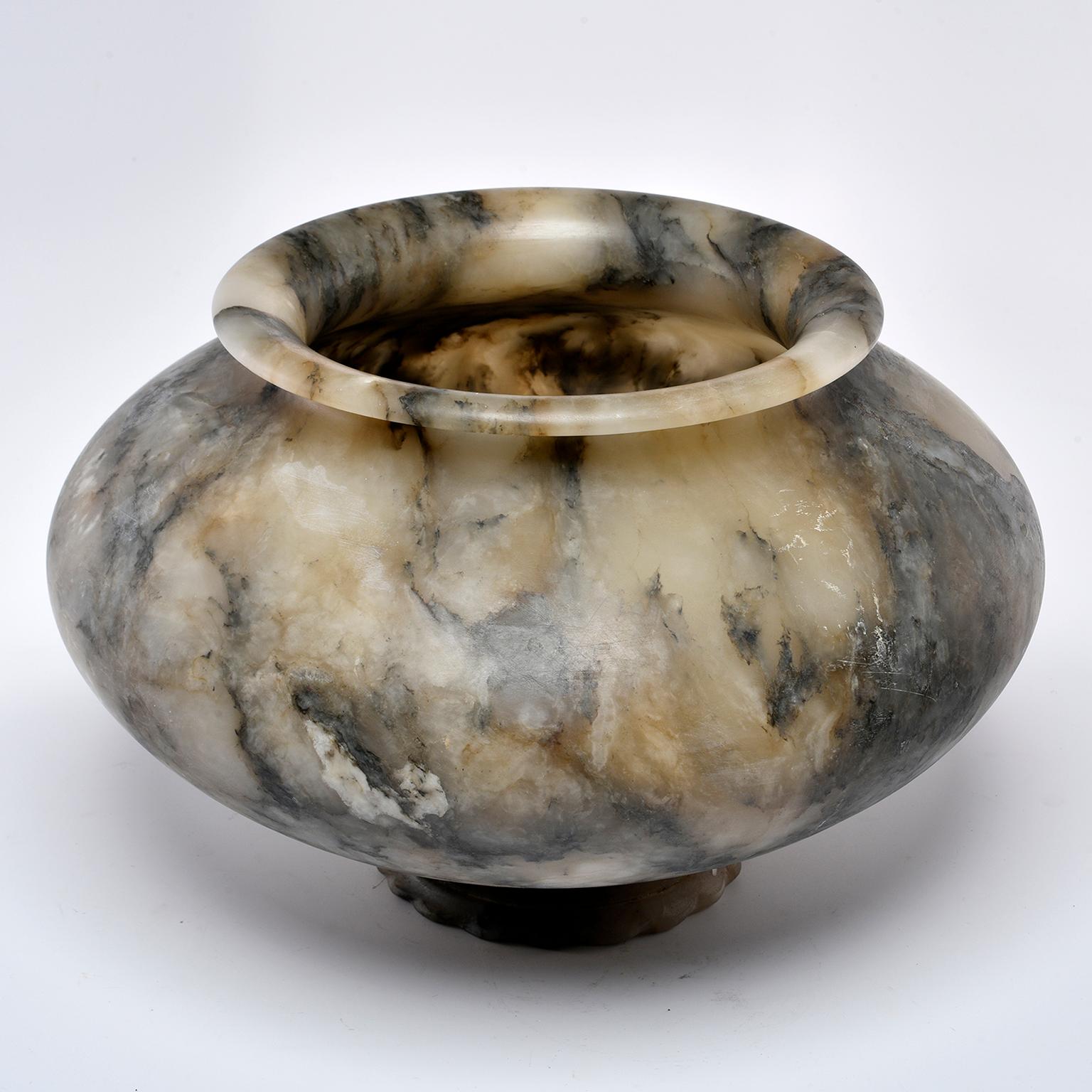 New and custom made for us in Italy, this marble bowl has a diameter of just under 12