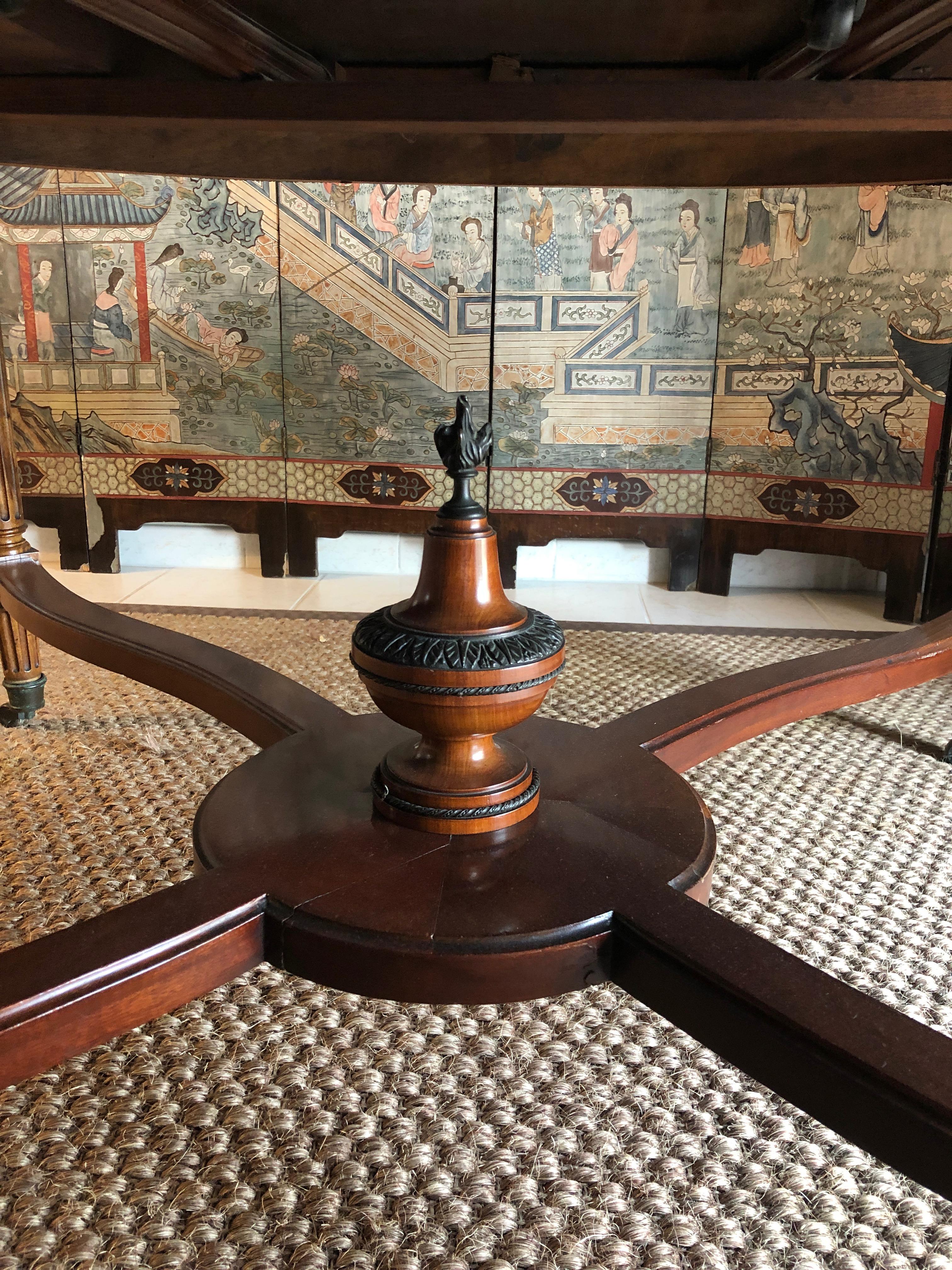 Large Pedestal Extending able with Central Leg in Wood, Brass and Bronze For Sale 1