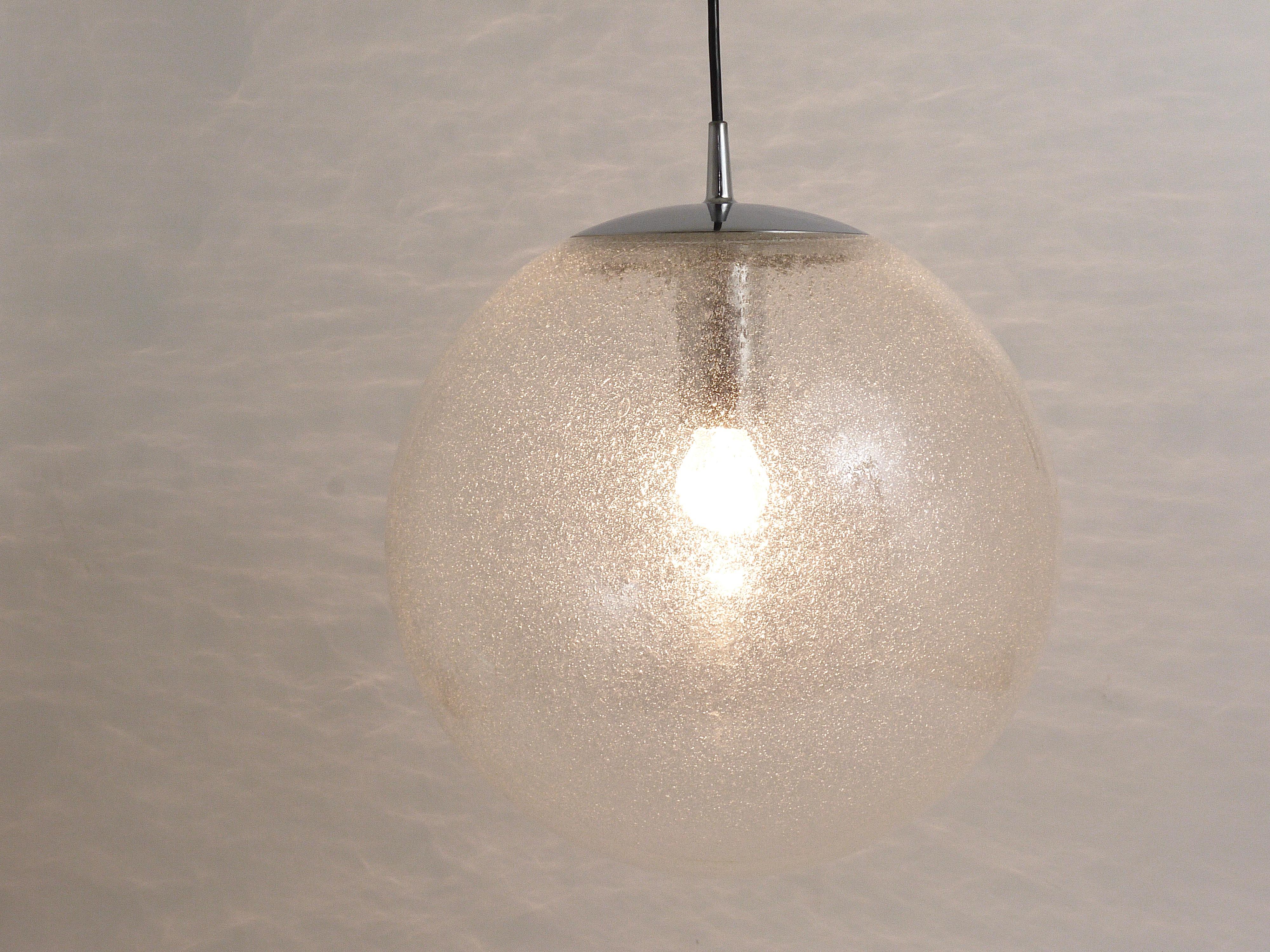 Metal Large Peil & Putzler Bubble Glass and Chrome Globe Pendant Lamp, Germany, 1970s For Sale