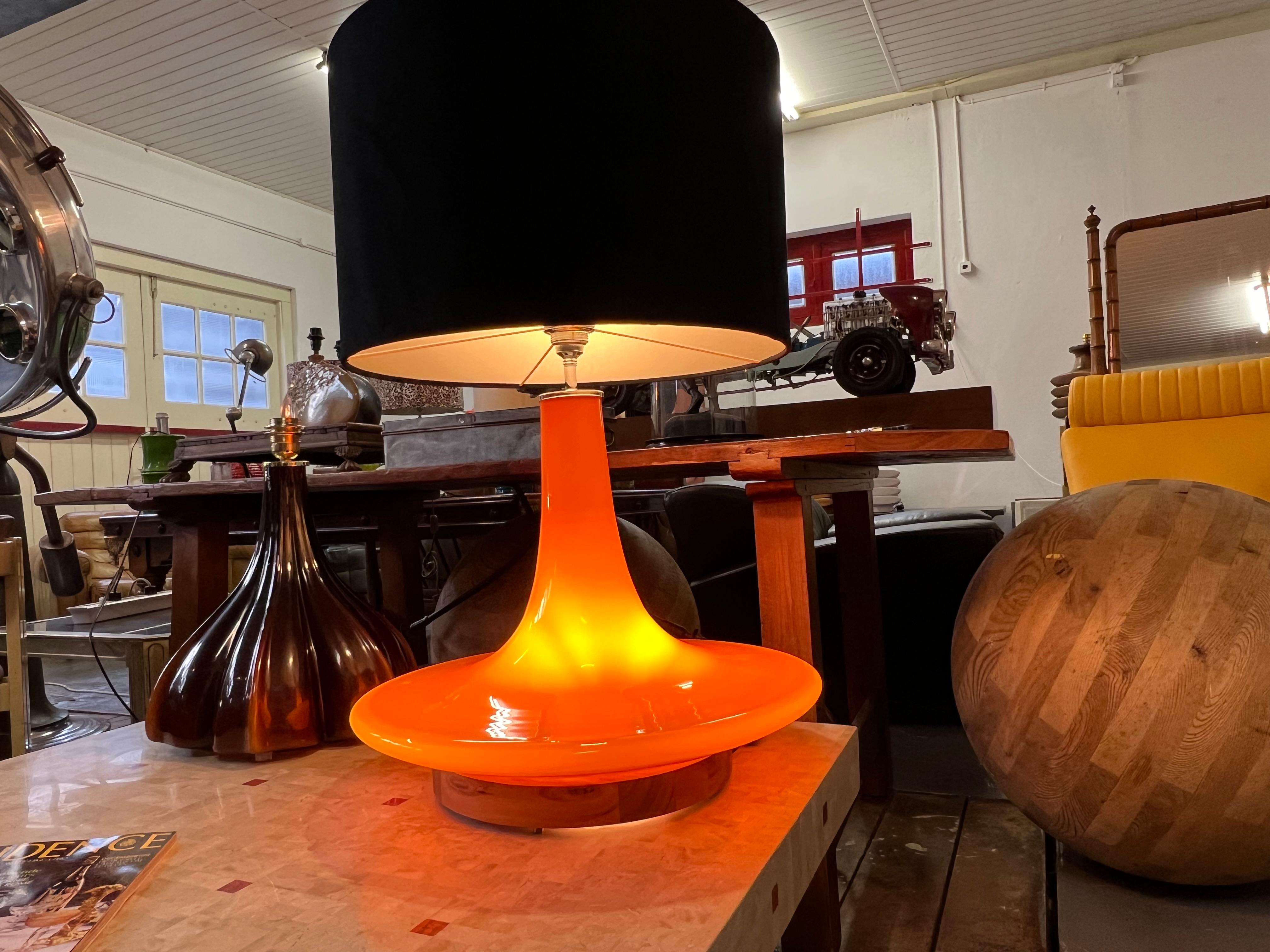 Late 20th Century Large Peill & Putzler 1970s Vintage Modern Table Lamp with Illuminated Base For Sale