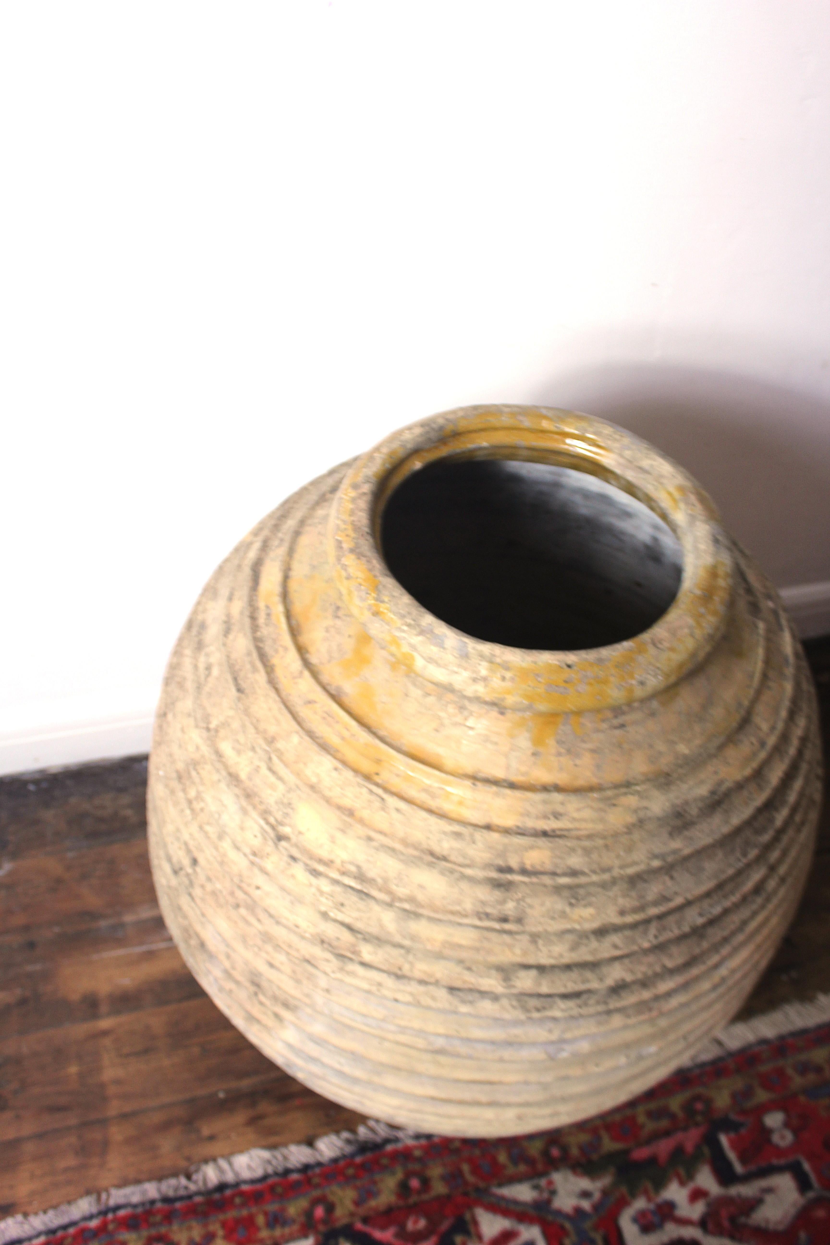 Greek 19th Century Terracotta Olive Oil Jar For Sale 2