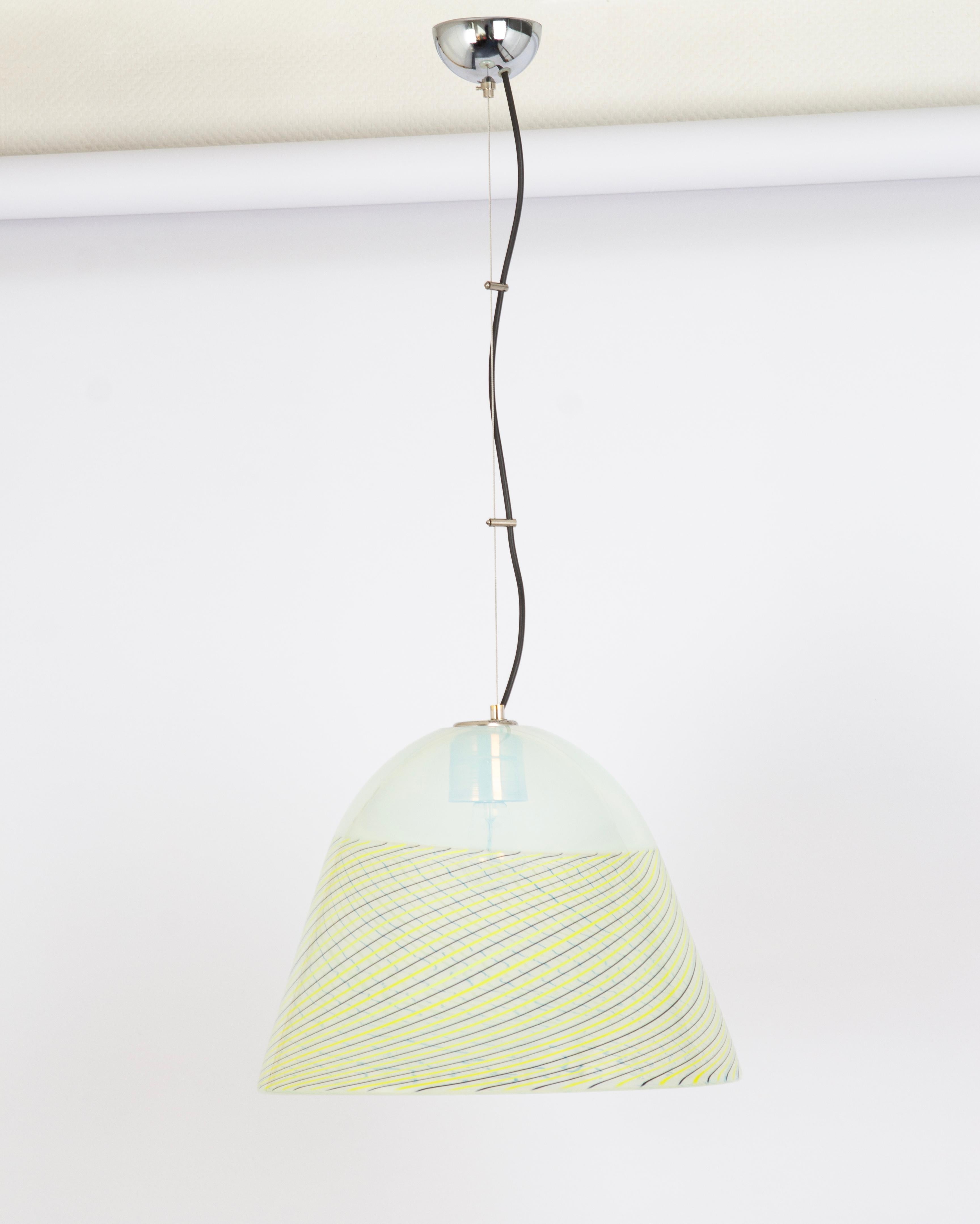 Italian Large Pendant Light in style of Kalmar-Fazzoletto, Italy, 1970s For Sale