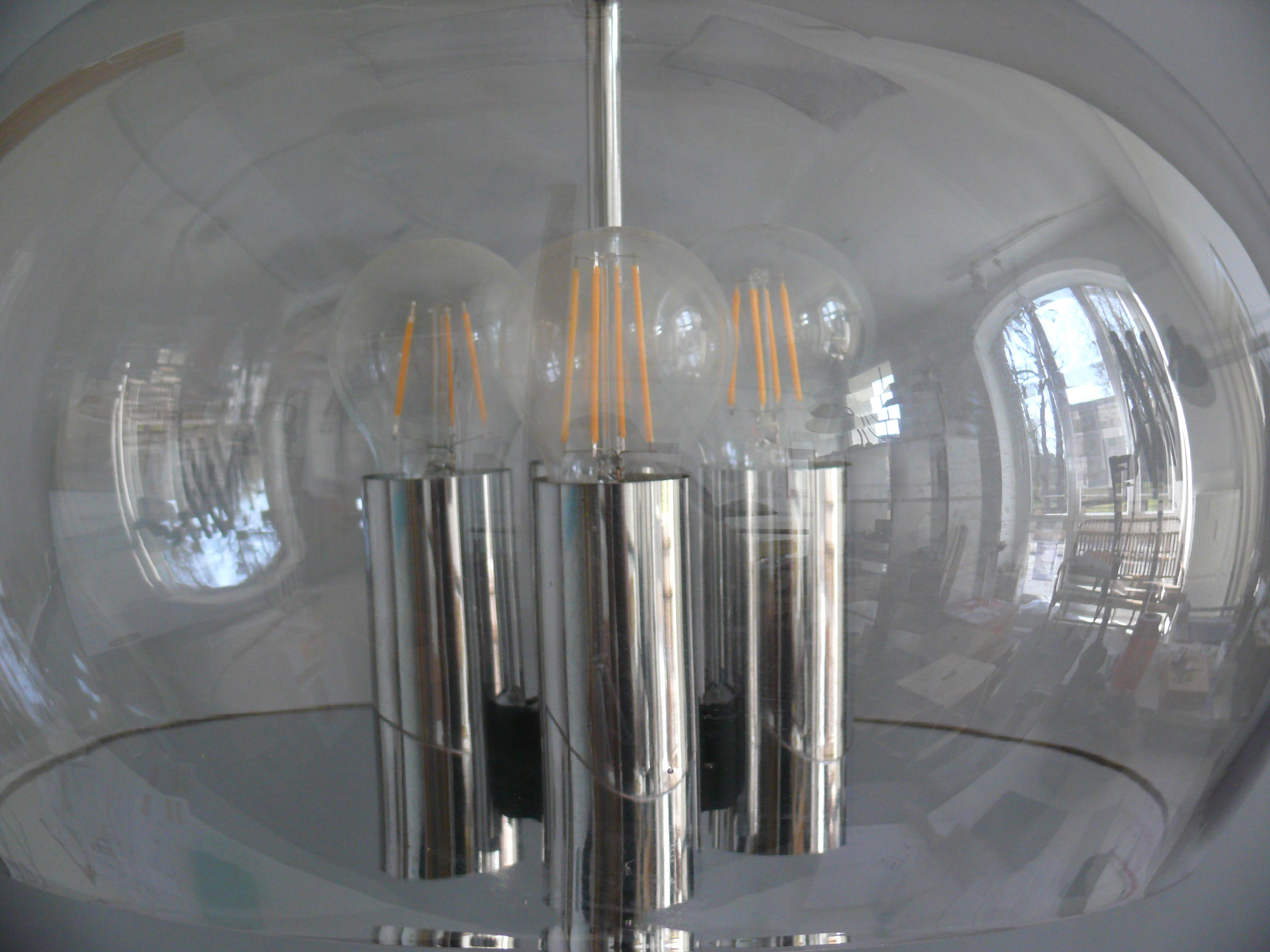 Large Space Age Chandelier Made by Glashütte Limburg, 1970s In Good Condition For Sale In Schwerin, MV