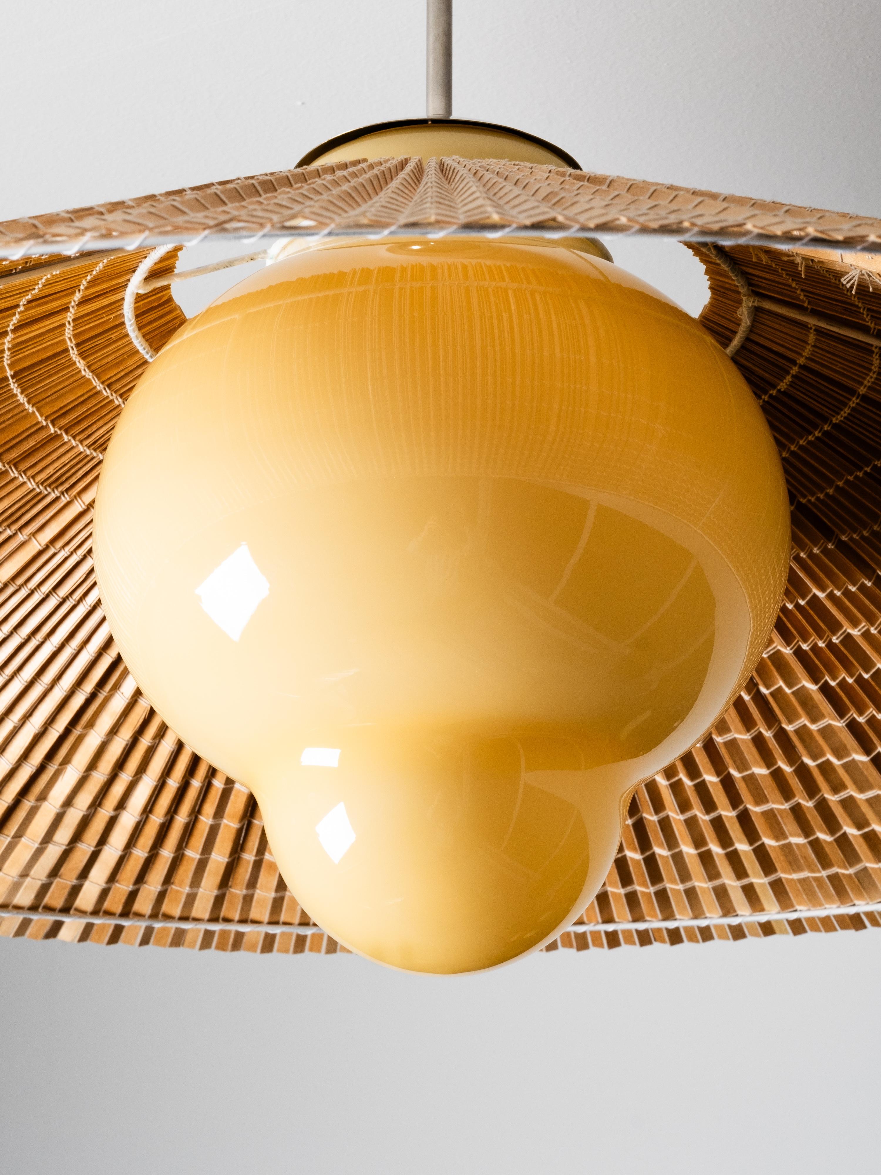 Große Pendelleuchte Modell 1092 von Paavo Tynell für Taito Oy, Finnland, 1940er Jahre im Angebot 3