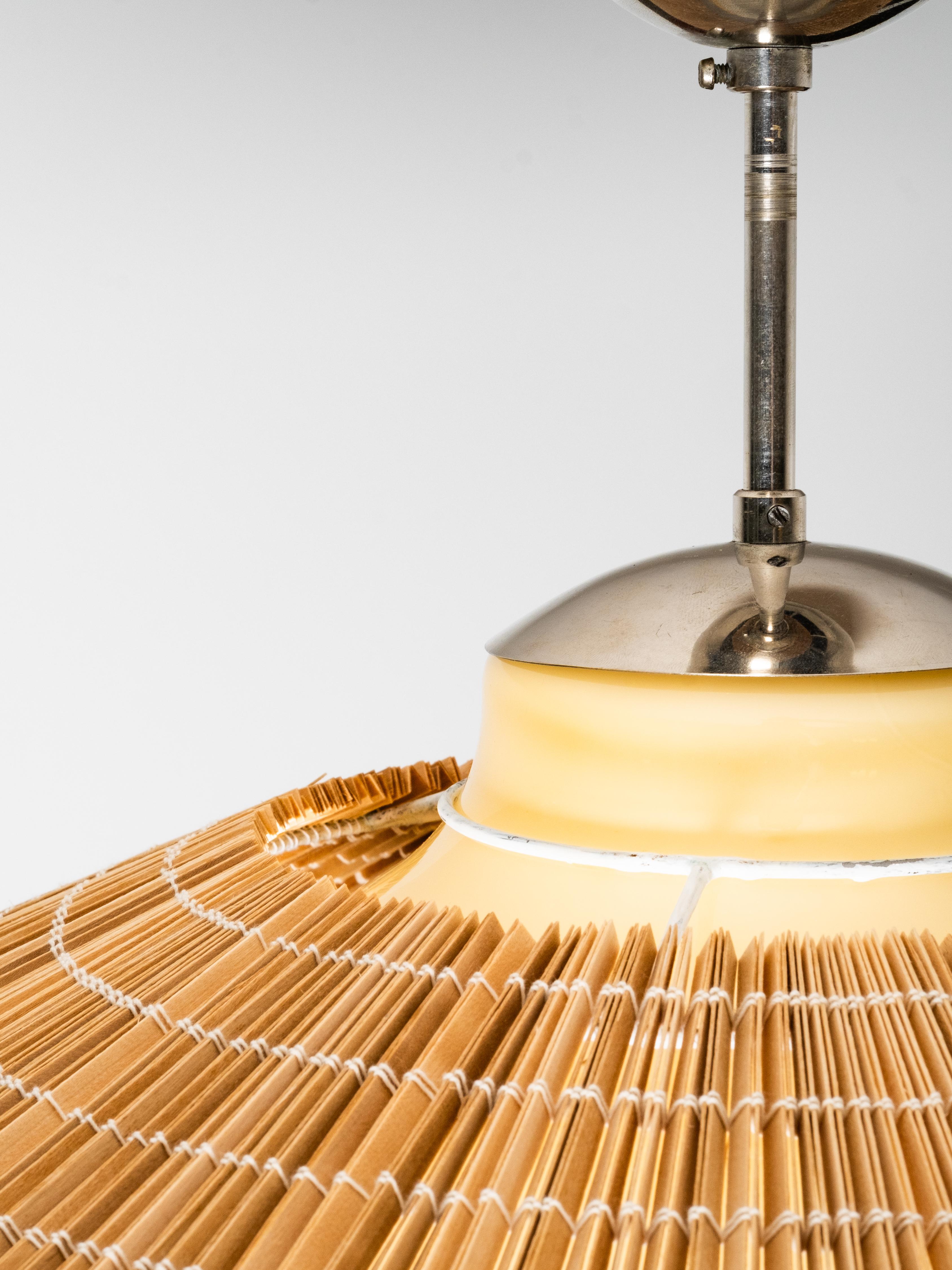 Große Pendelleuchte Modell 1092 von Paavo Tynell für Taito Oy, Finnland, 1940er Jahre im Angebot 5