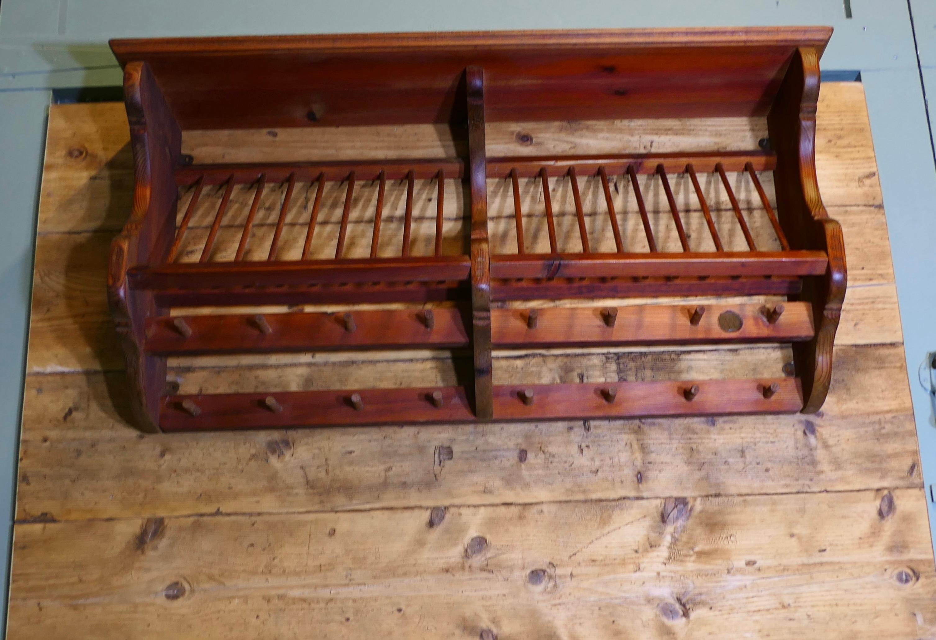 Mid-Century Modern Large Penny Pine Wall Hanging Plate Draining Rack For Sale