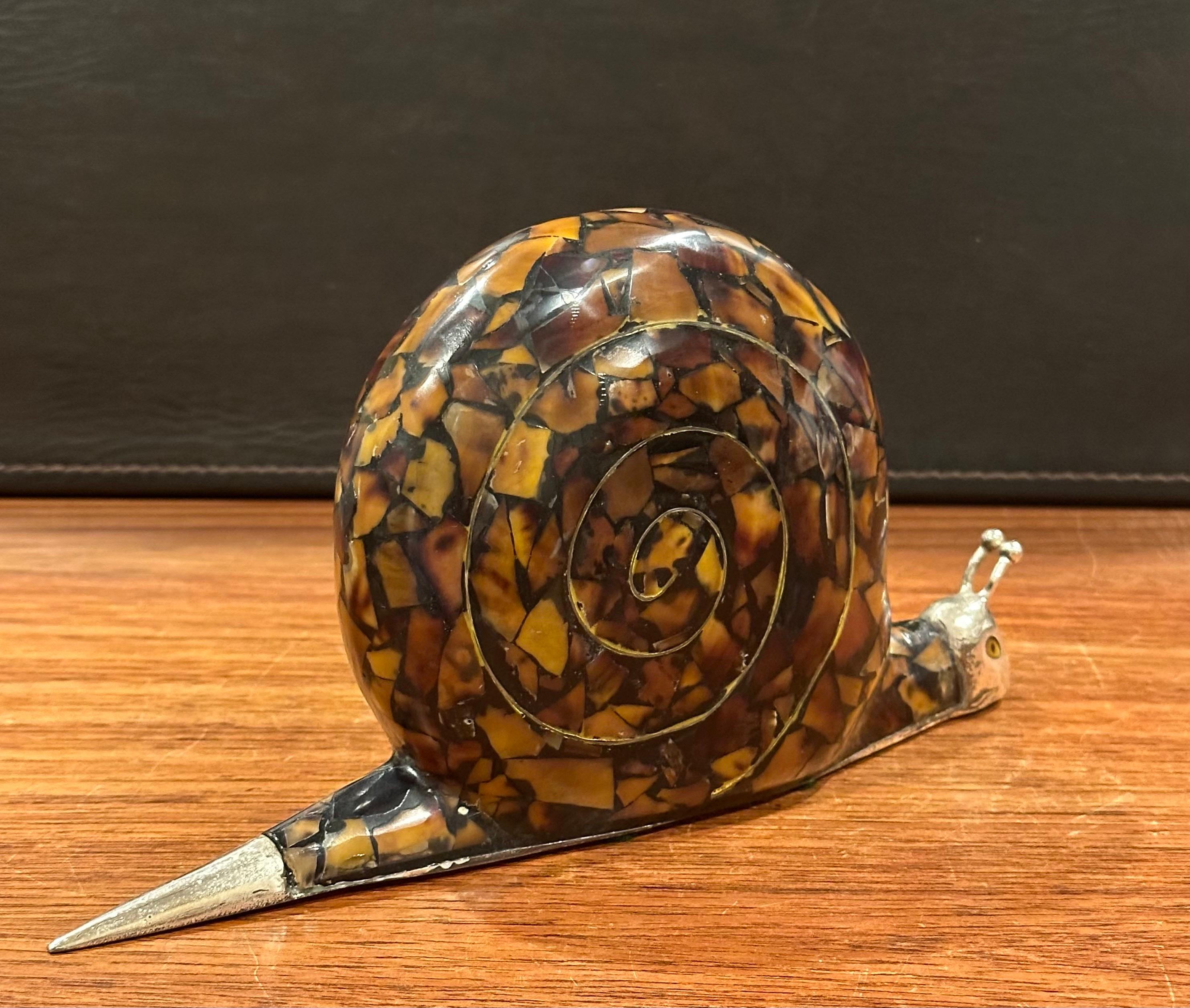 Grande sculpture d'escargot et d'escargot en métal argenté de Maitland Smith en vente 3