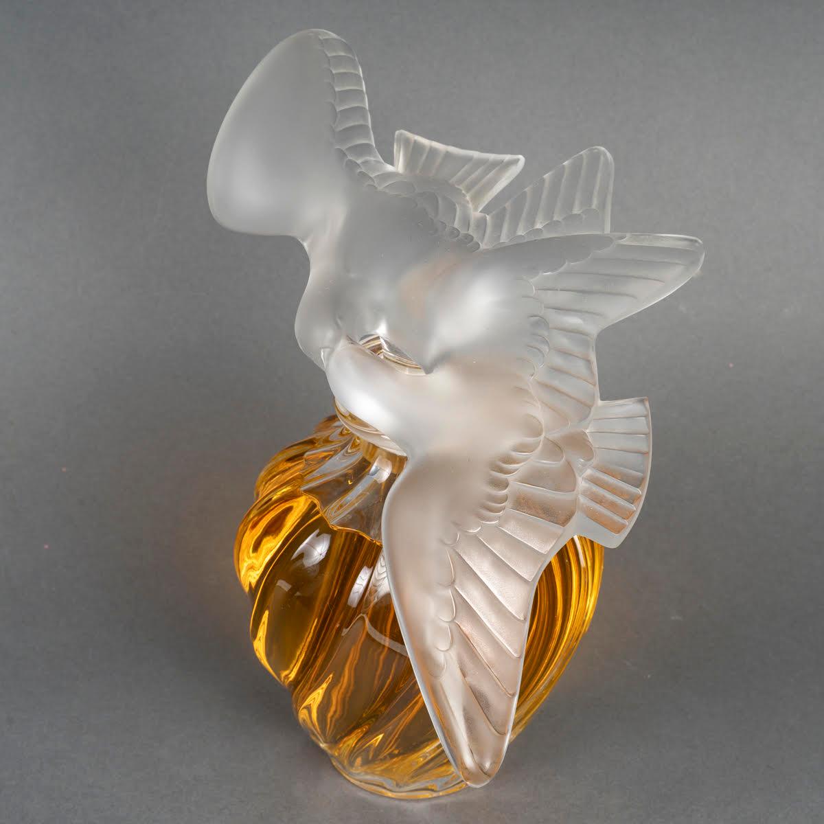 Mid-Century moderno Bottiglia di profumo grande Nina Ricci, profumo l'Air du Temps, XX secolo. in vendita