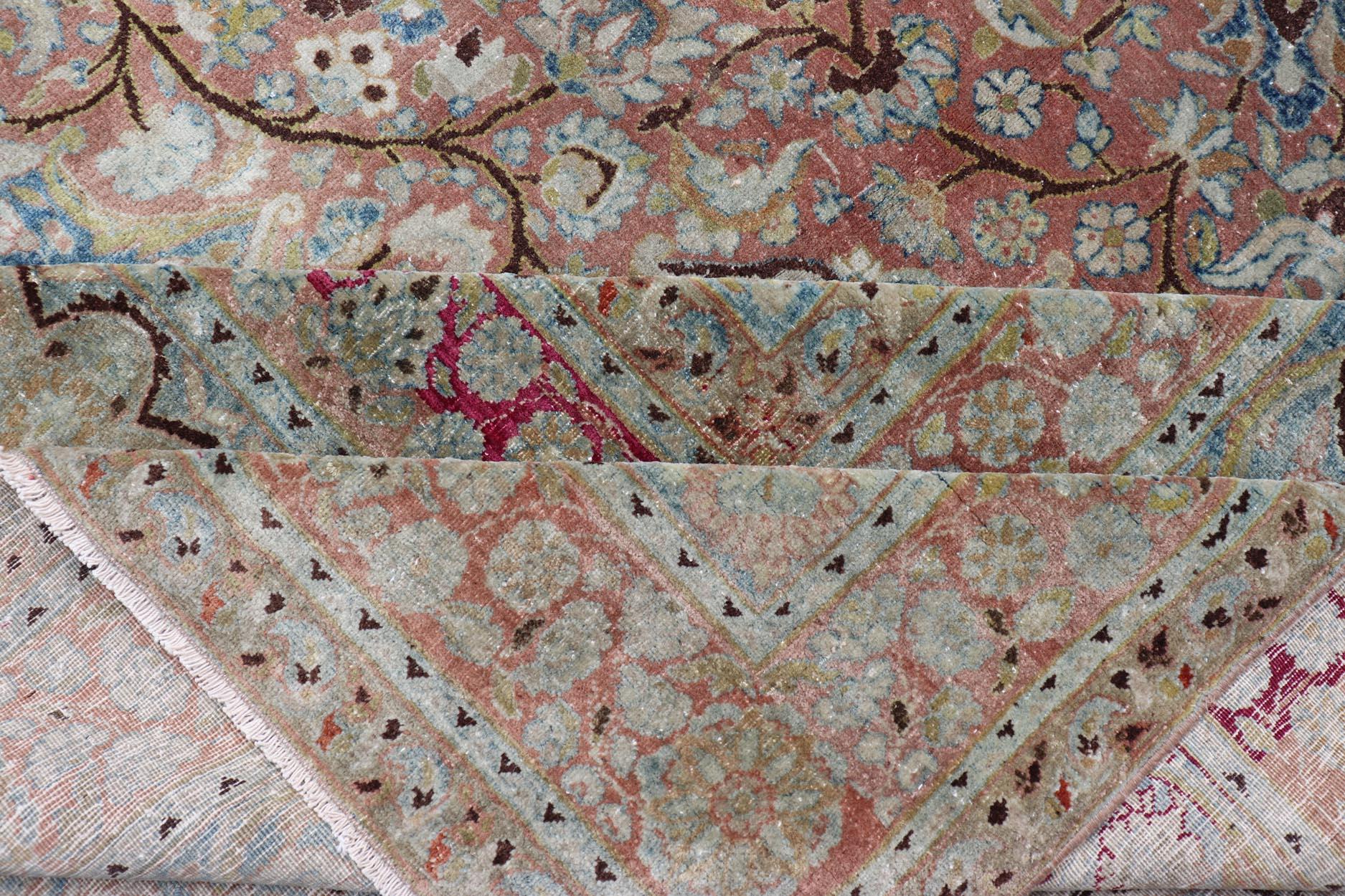 Großer großer antiker persischer Mashad-Teppich mit buntem Blumen- und Medaillonmuster im Angebot 10