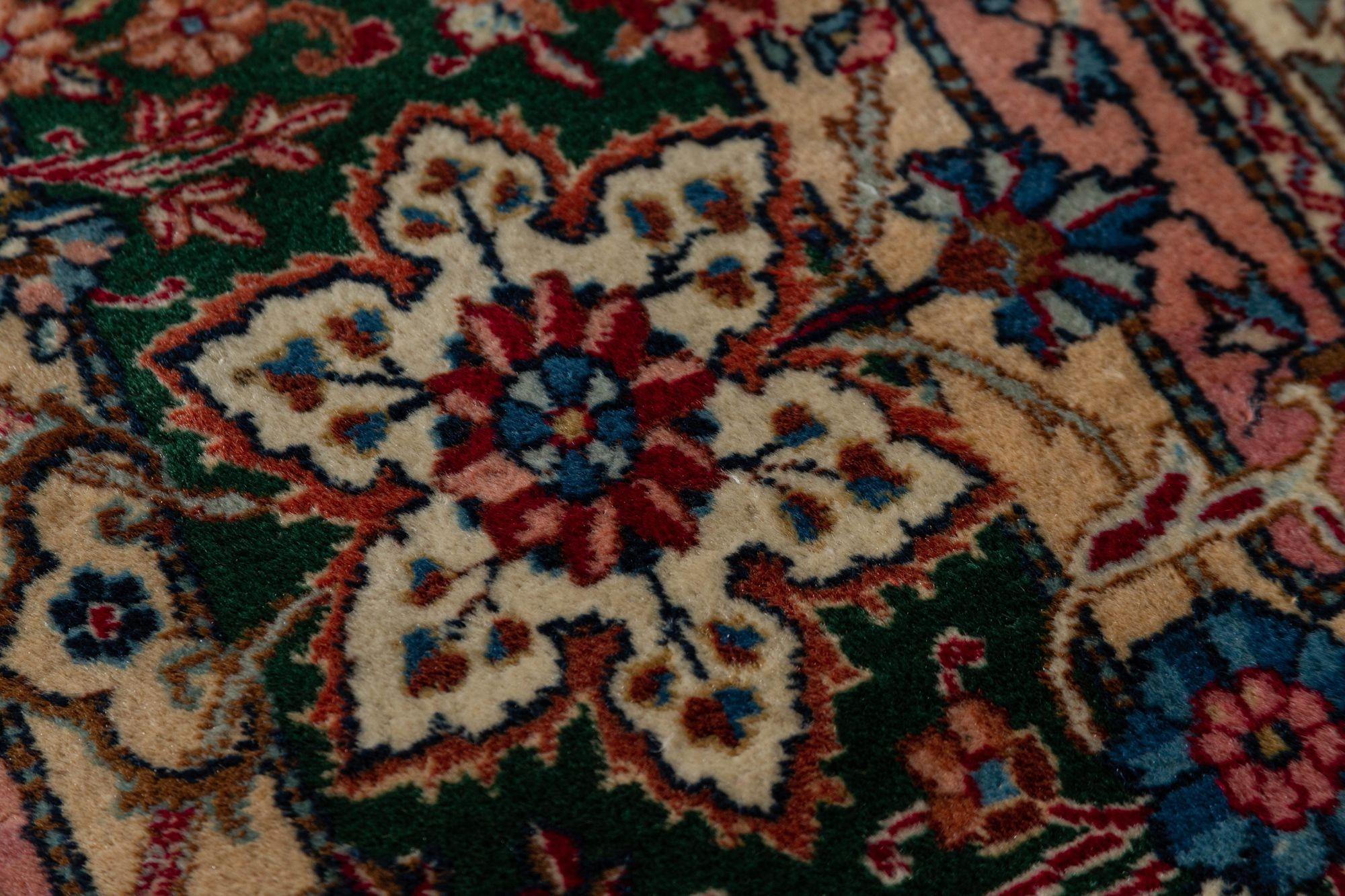 Large Persian Wool Carpet Rug For Sale 5
