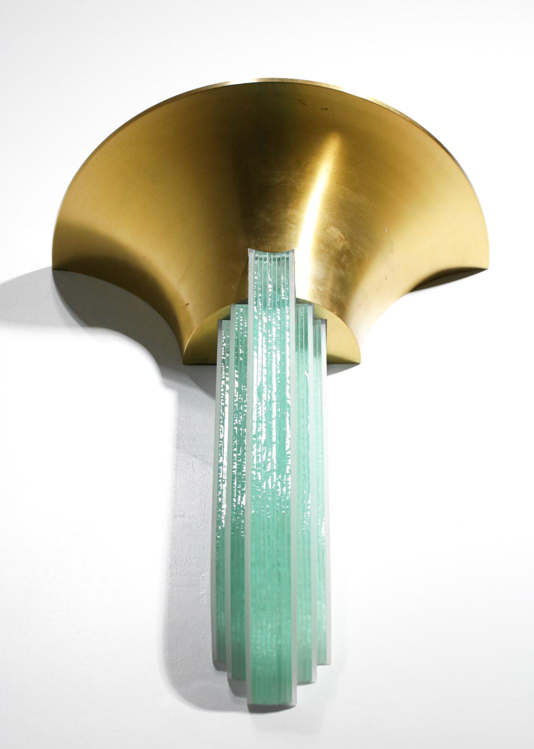 Große Perzel Wandlampe aus den 40er Jahren aus Glas und Messing signiert Französisch Art Deco im Angebot 4