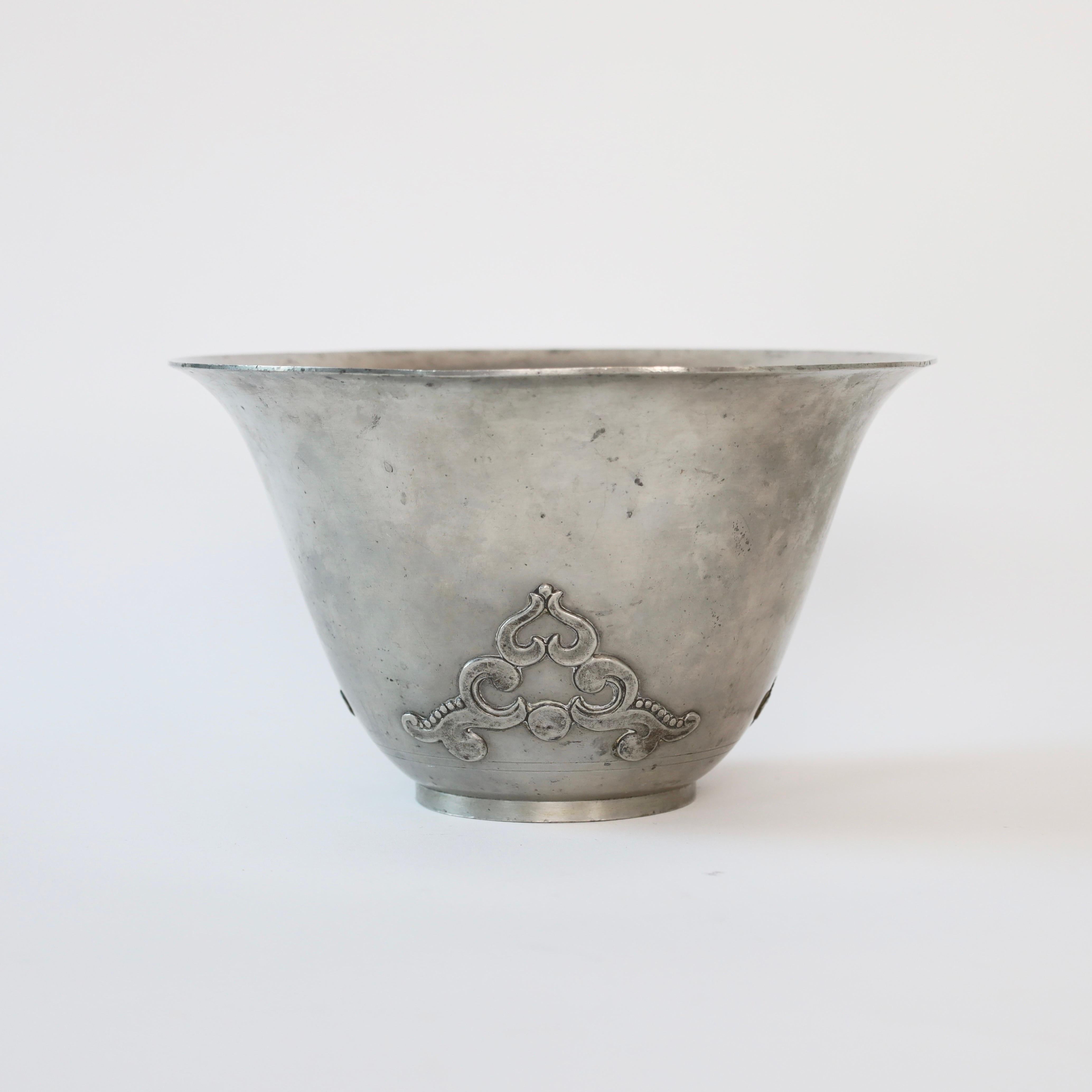Early 20th Century Large Pewter Bowl by Just Andersen, 1920s, Denmark For Sale