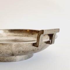 Grande ciotola in peltro con manici, Swedish Grace, Firma Svenskt Tenn