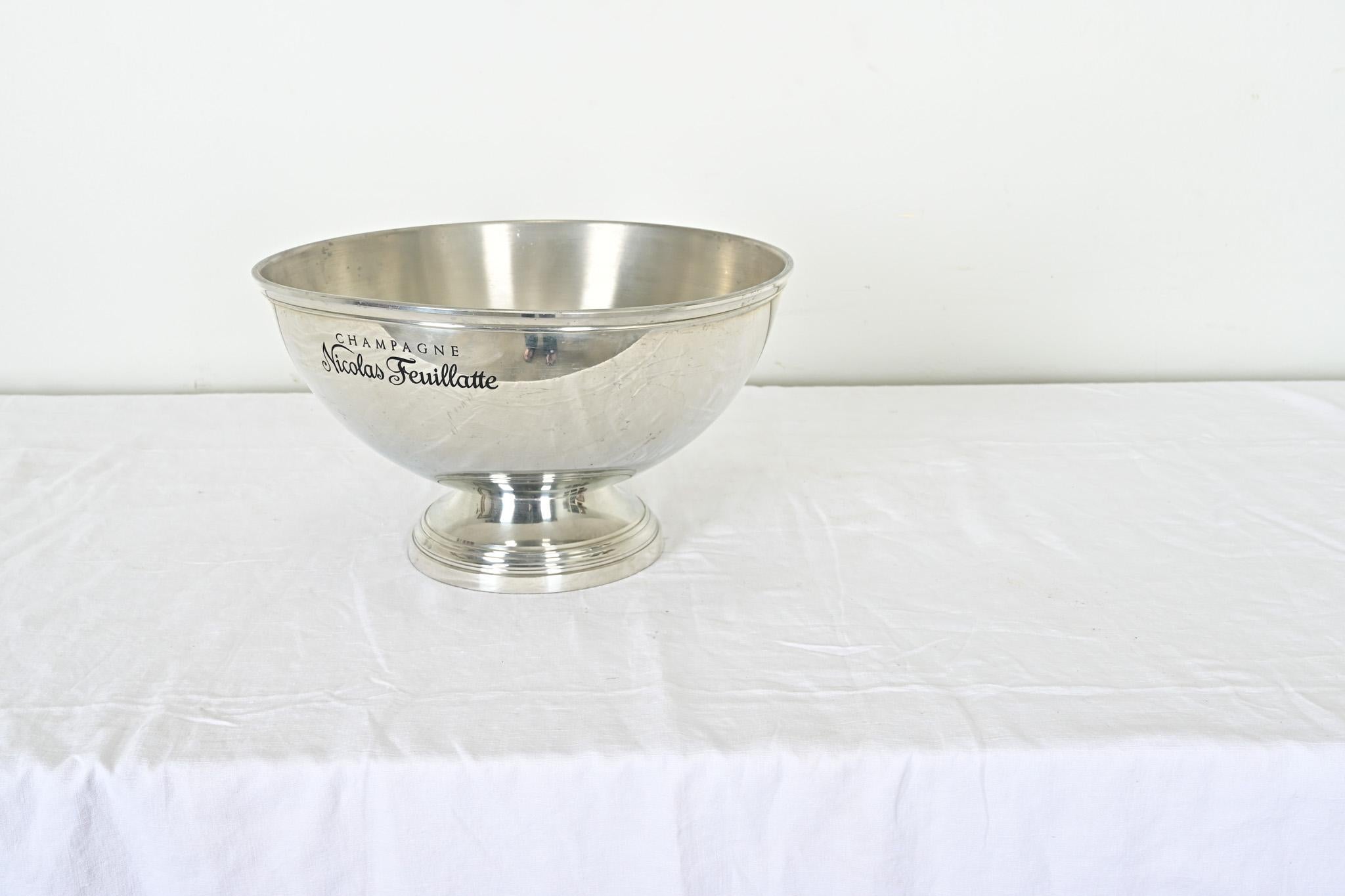Champañera grande de peltre siglo XX en venta