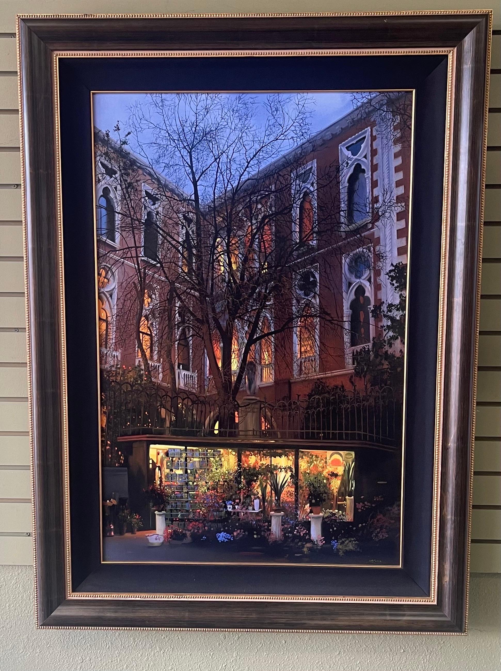 Large photo-realistic European courtyard original oil painting by Vladimir Sorin, circa 2010s. This piece is truly amazing and will have you double checking whether it really is a painting and not a photograph! The piece is in very good vintage